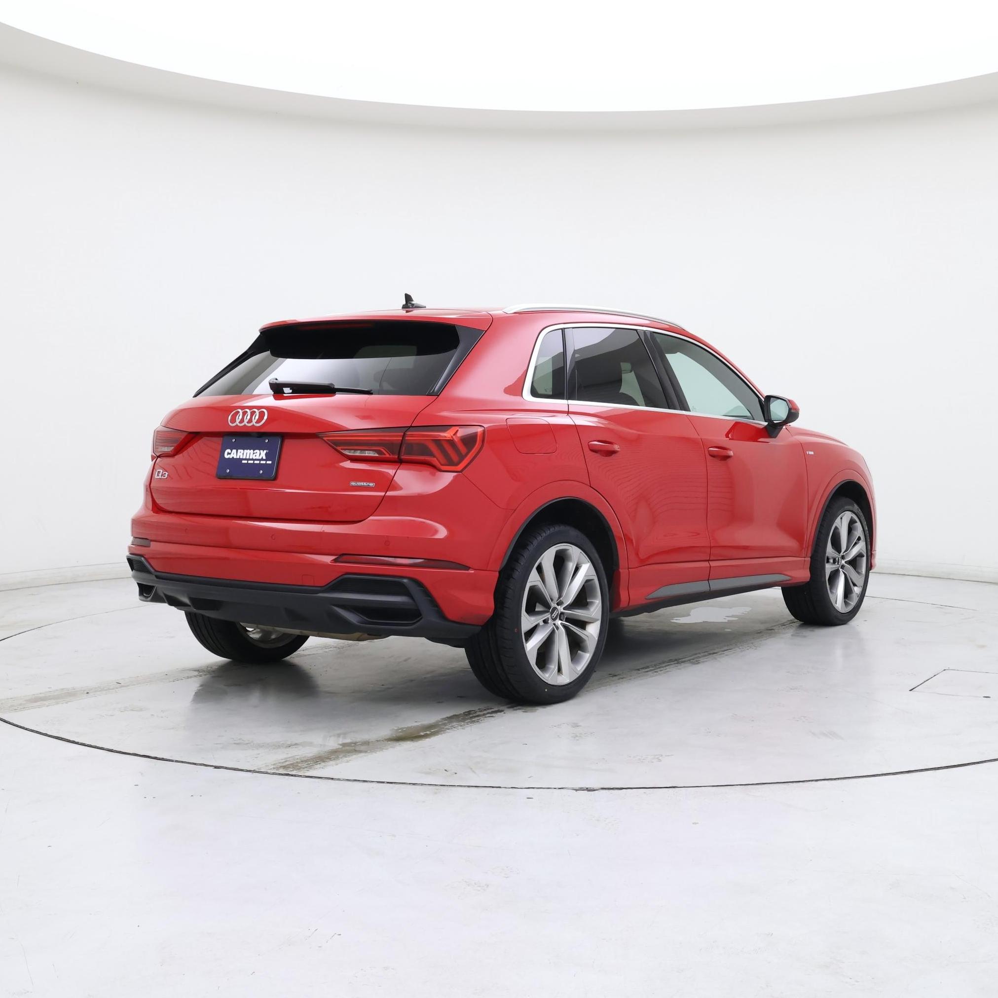 Thumbnail: 2020 Audi Q3 - 8