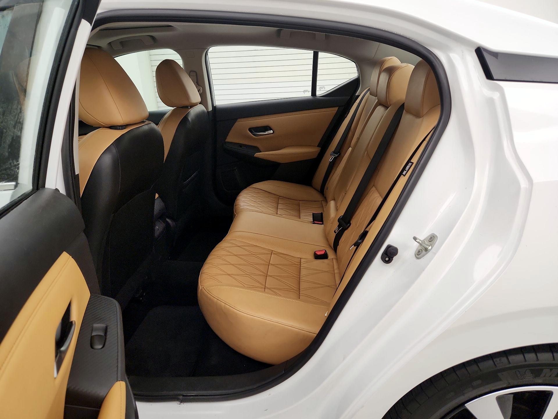 Thumbnail: 2023 Nissan Sentra - 20