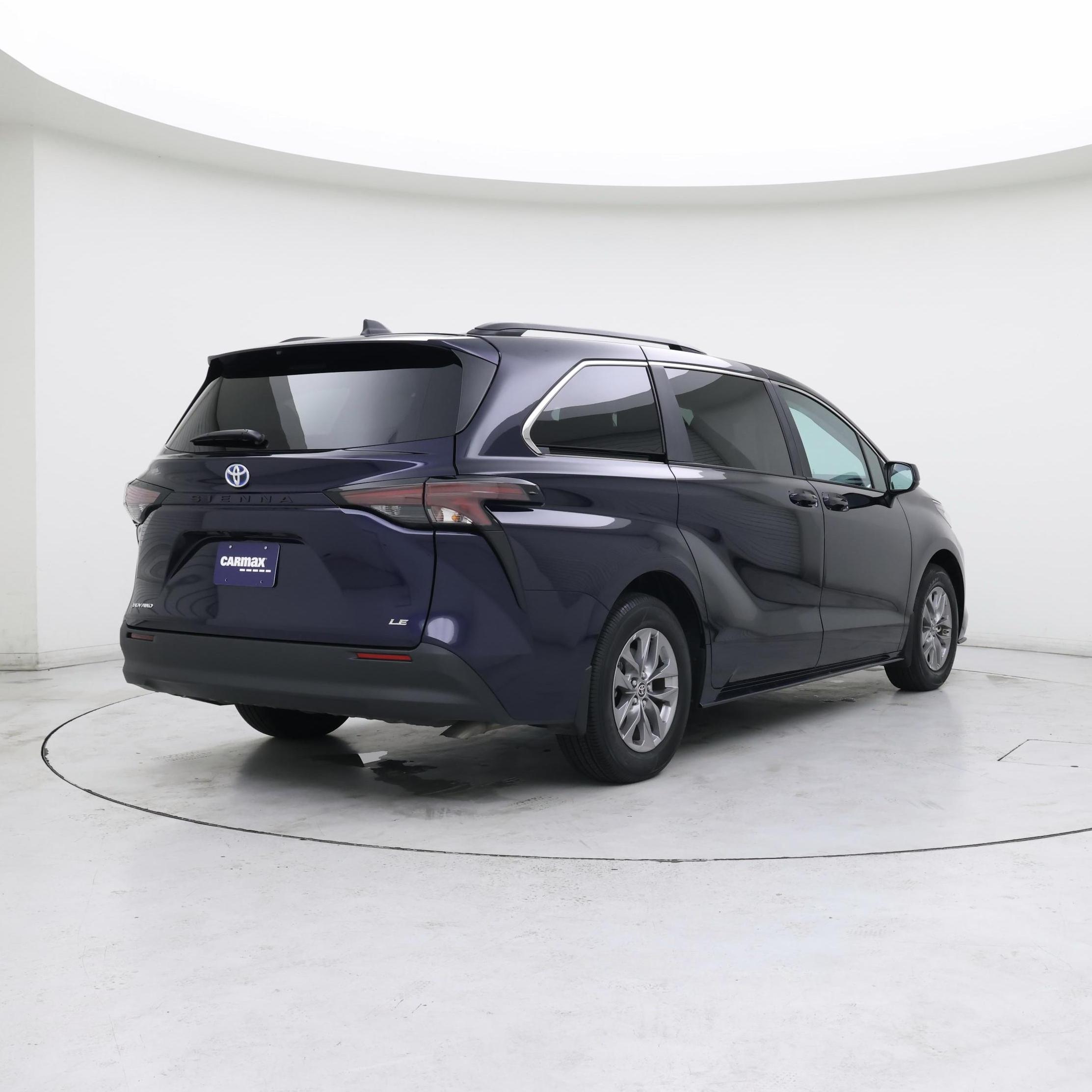 Thumbnail: 2025 Toyota Sienna - 8