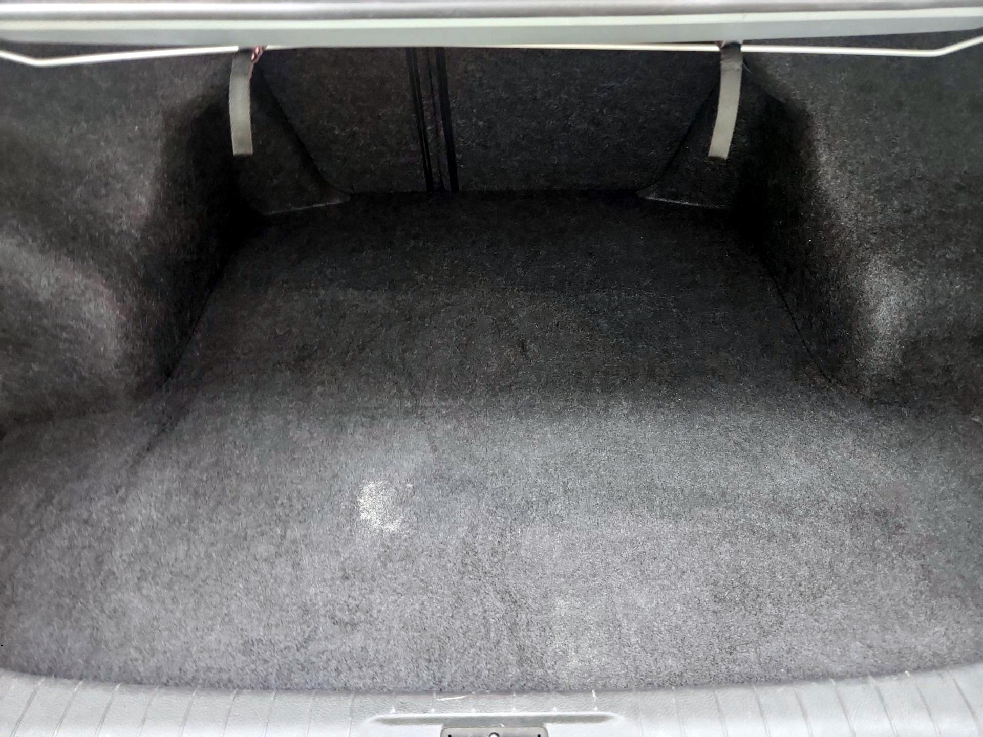 Thumbnail: 2014 Nissan Altima - 19