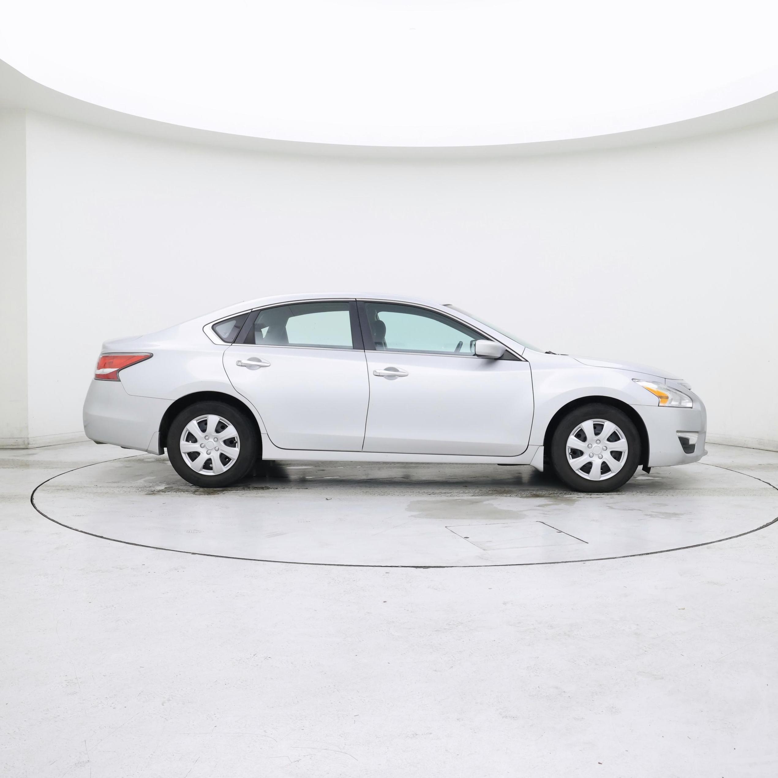 Thumbnail: 2014 Nissan Altima - 7