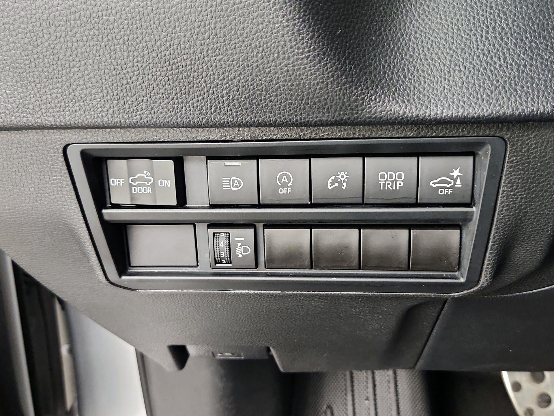 Thumbnail: 2022 Toyota Tundra - 13