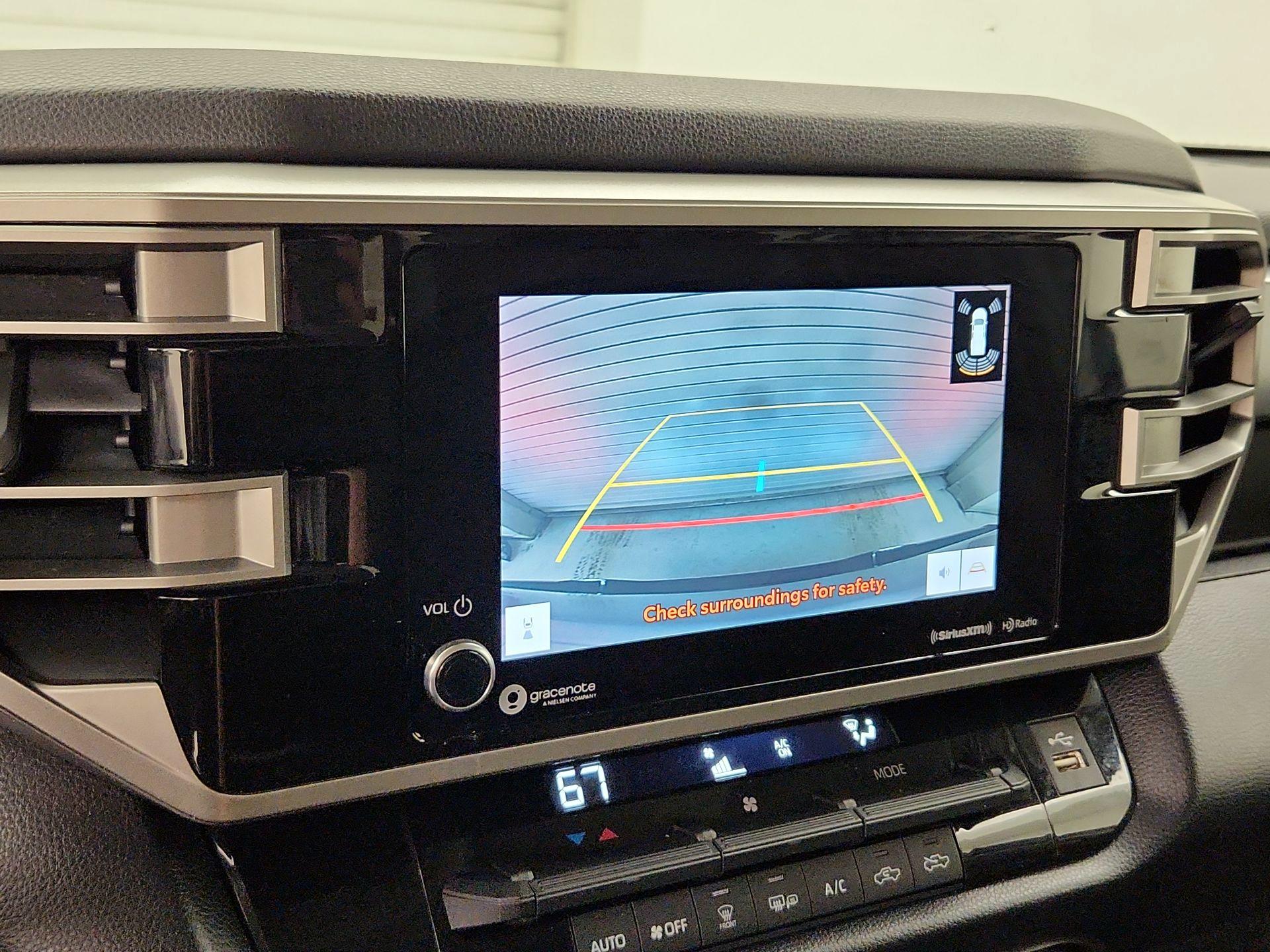 Thumbnail: 2022 Toyota Tundra - 14