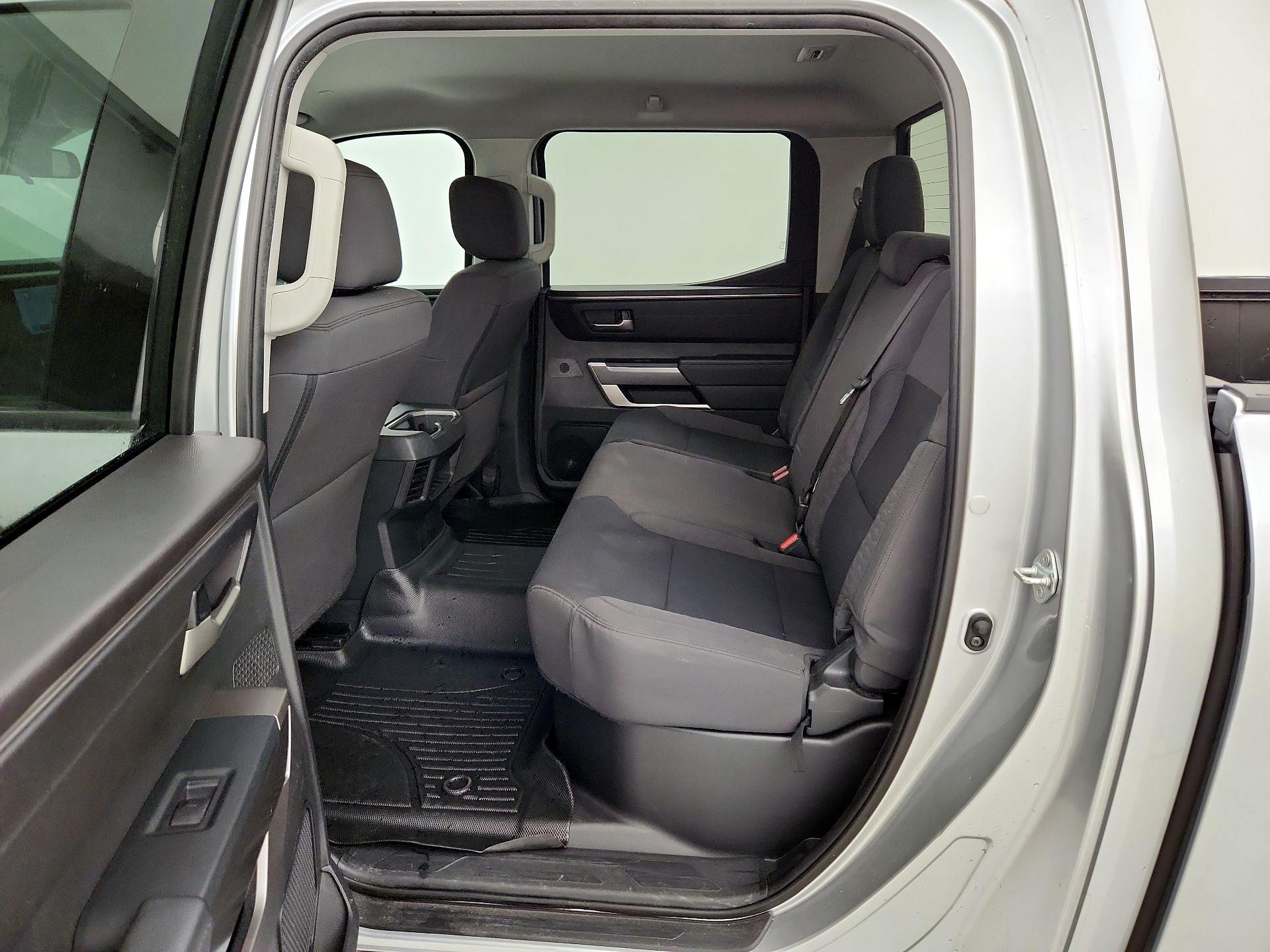 Thumbnail: 2022 Toyota Tundra - 19