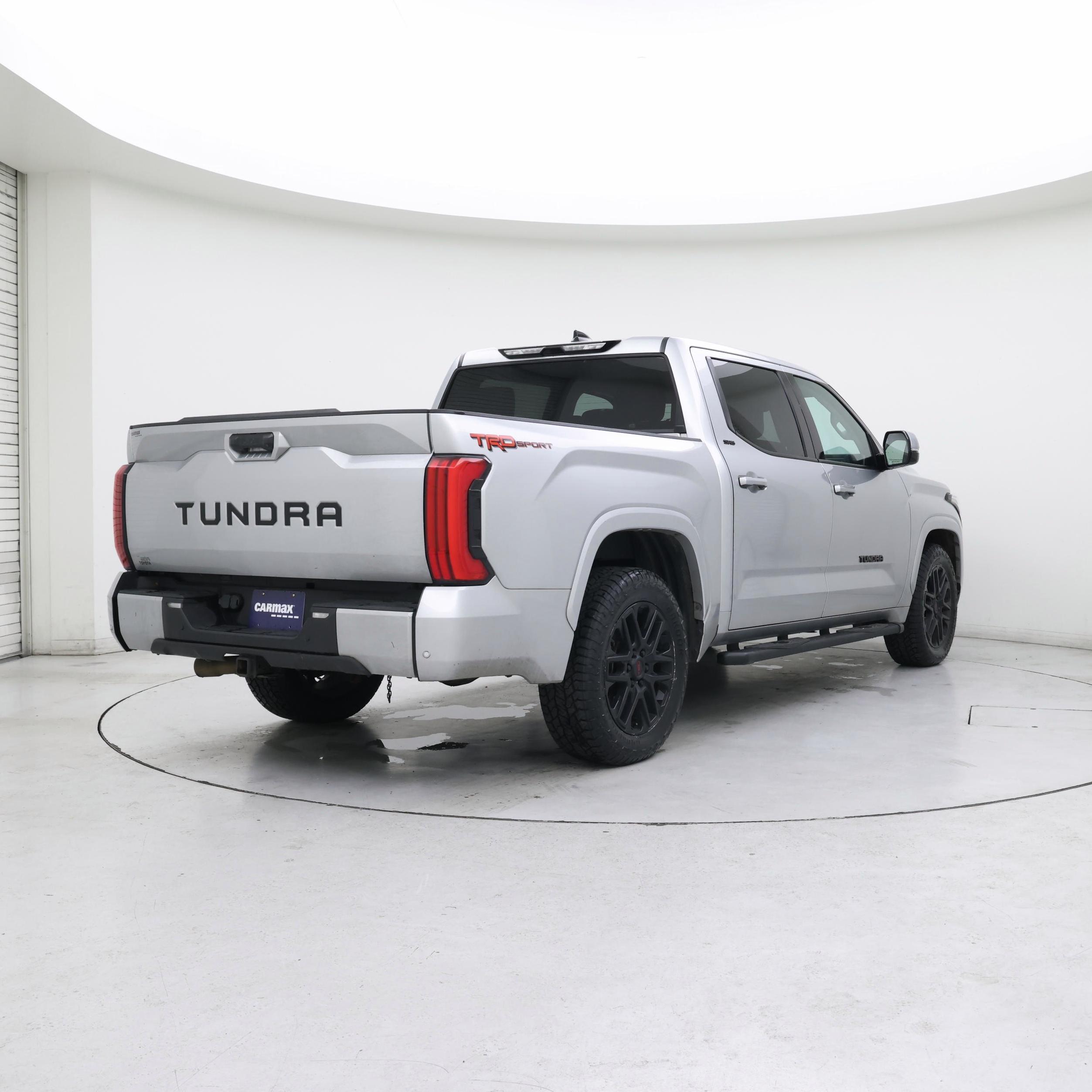 Thumbnail: 2022 Toyota Tundra - 8