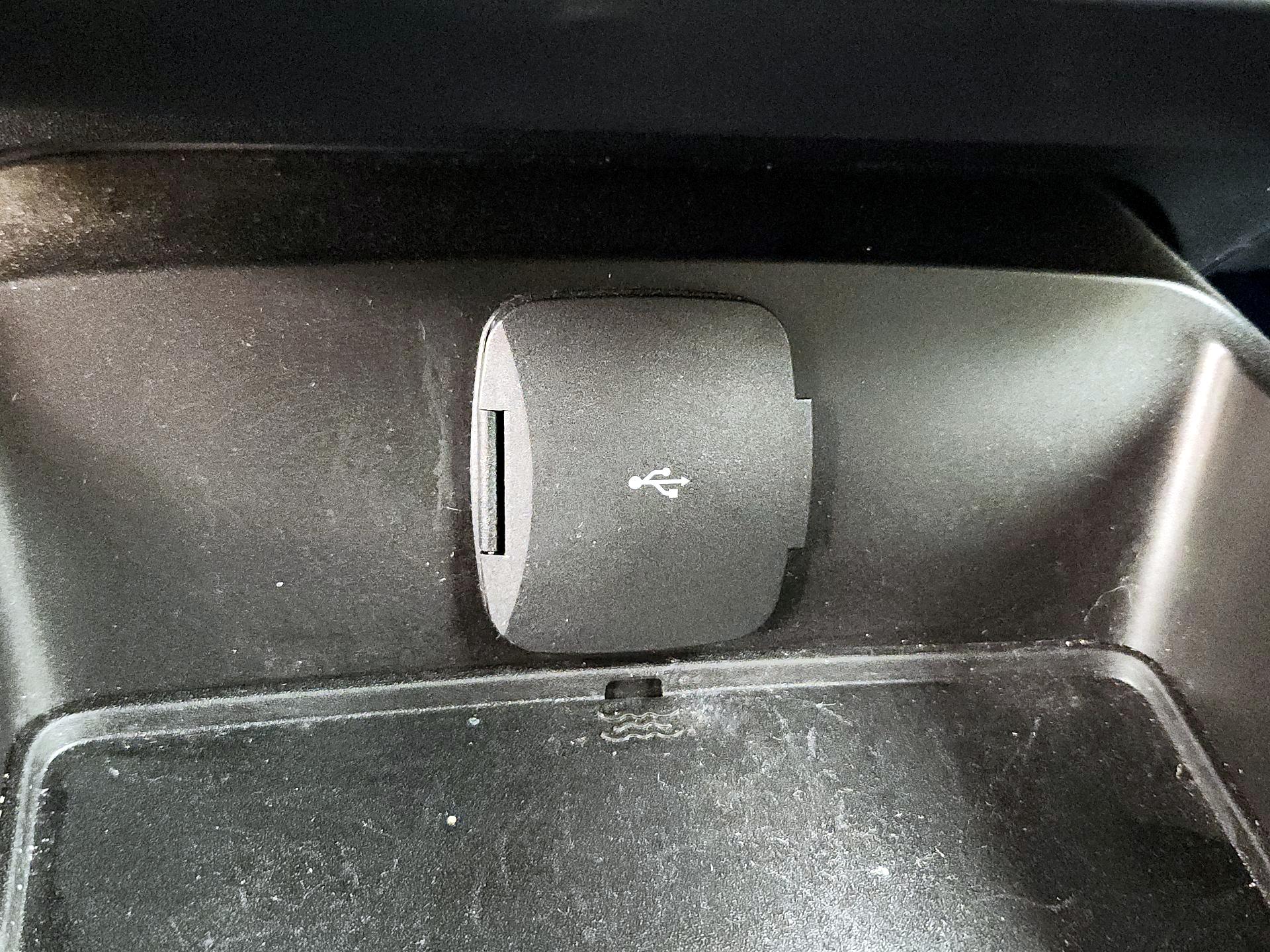 Thumbnail: 2022 Ford Bronco - 19