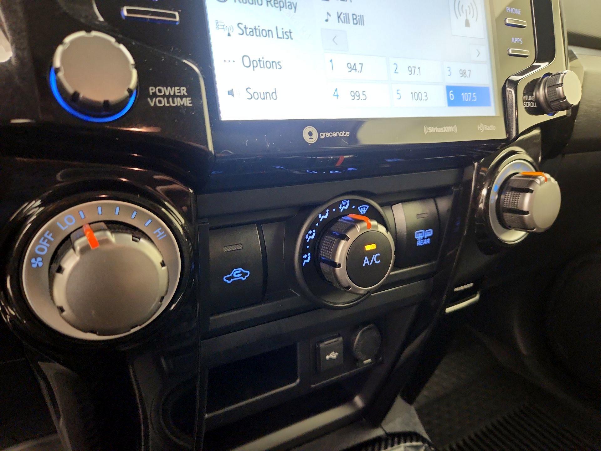 Thumbnail: 2024 Toyota 4Runner - 17