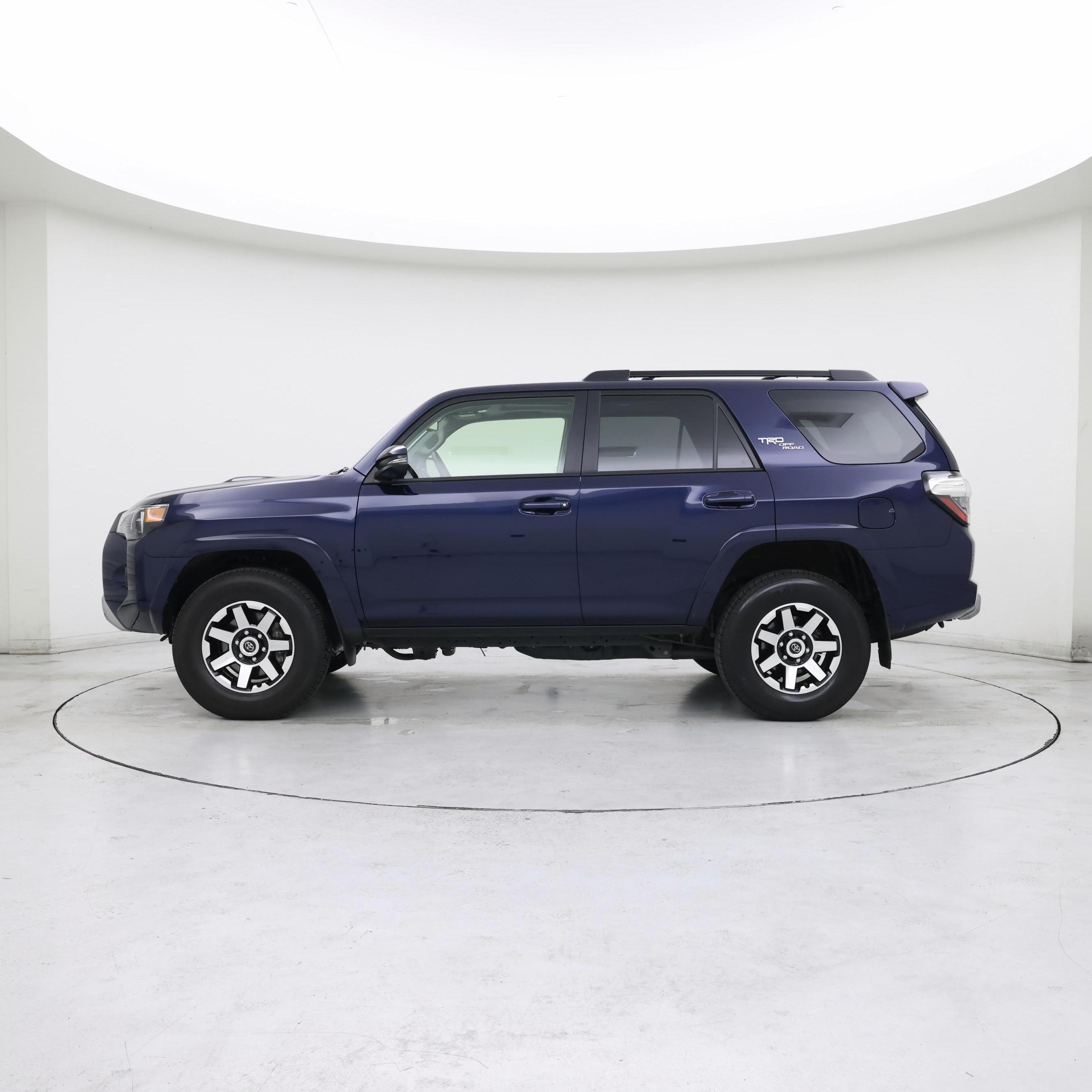 Thumbnail: 2024 Toyota 4Runner - 3