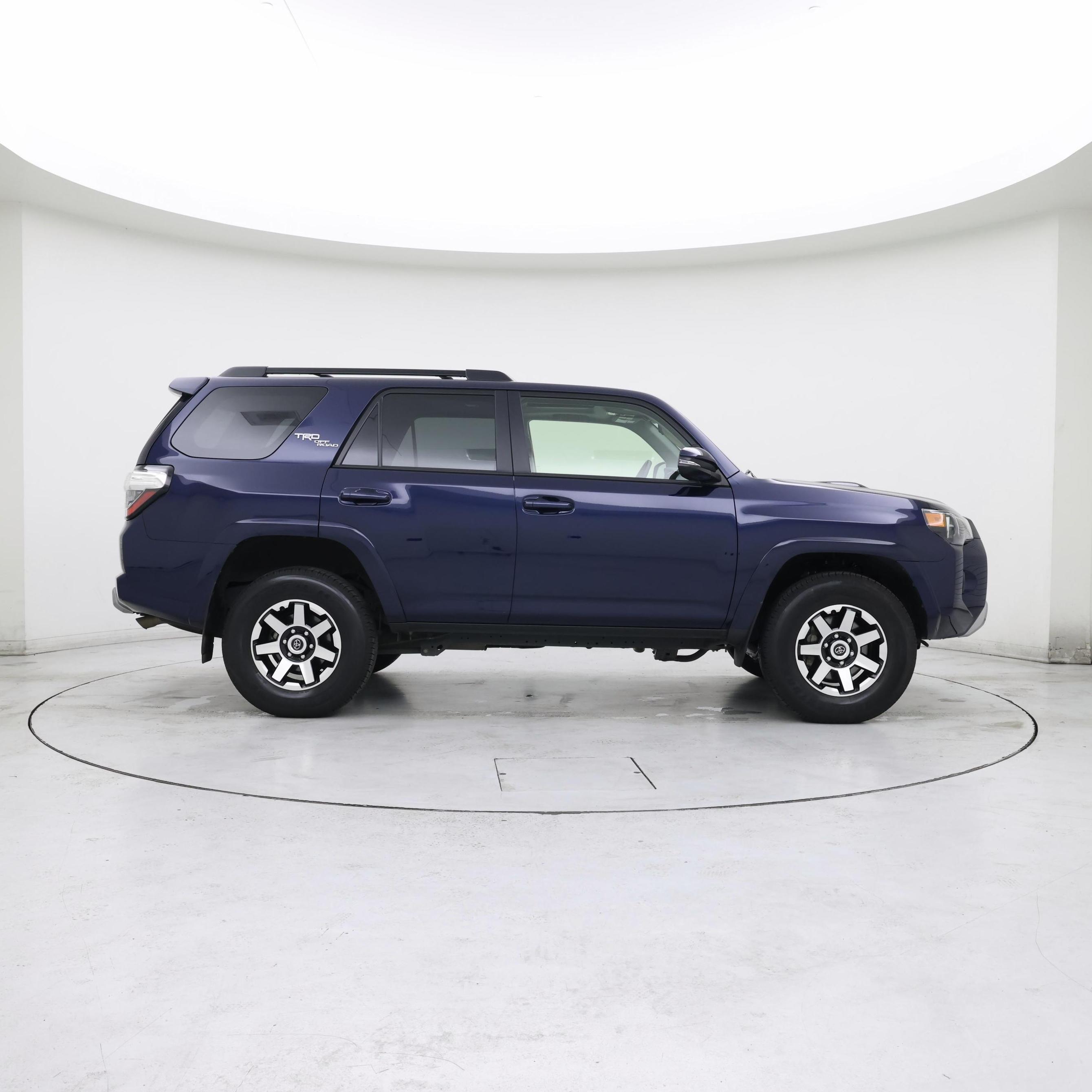 Thumbnail: 2024 Toyota 4Runner - 7