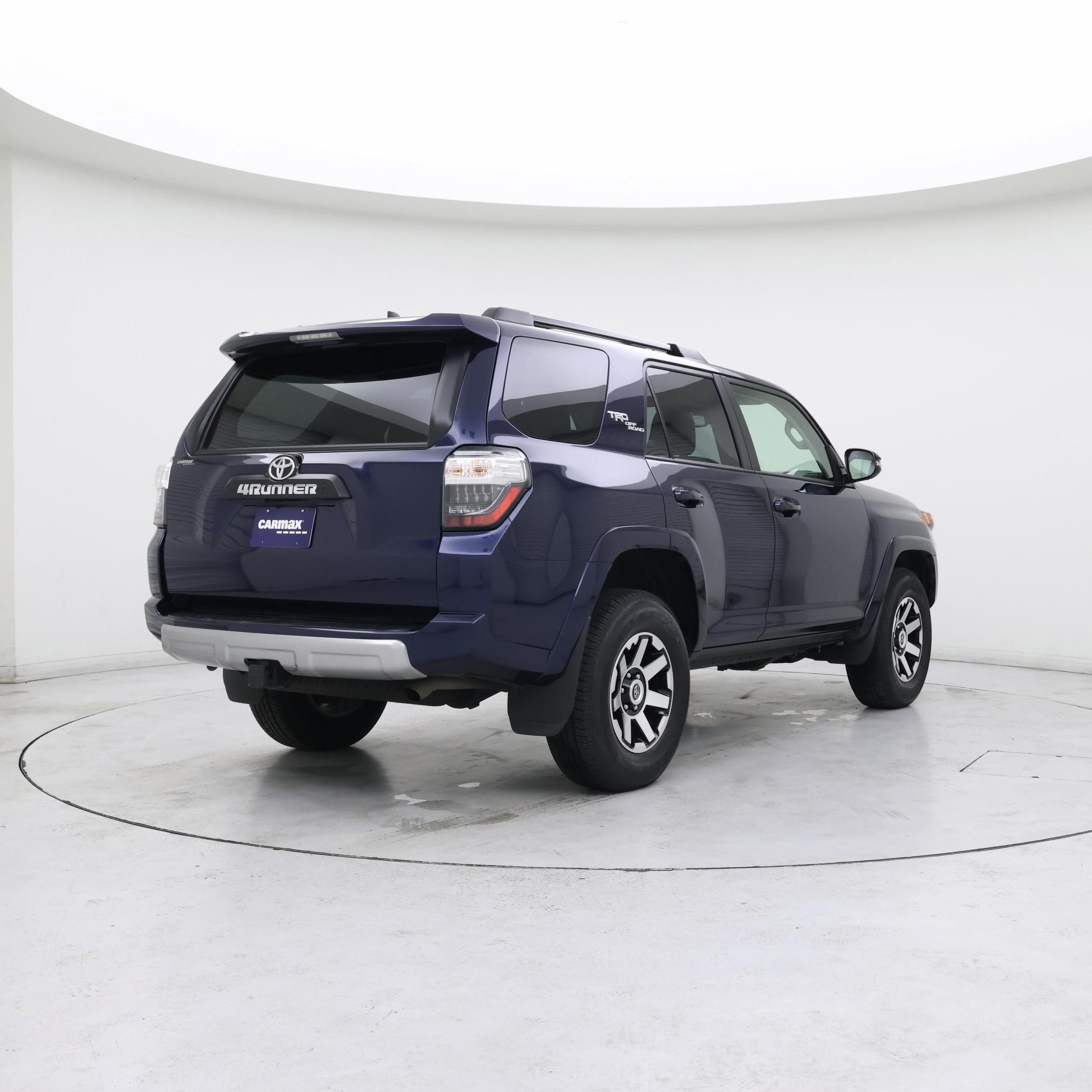 Thumbnail: 2024 Toyota 4Runner - 8