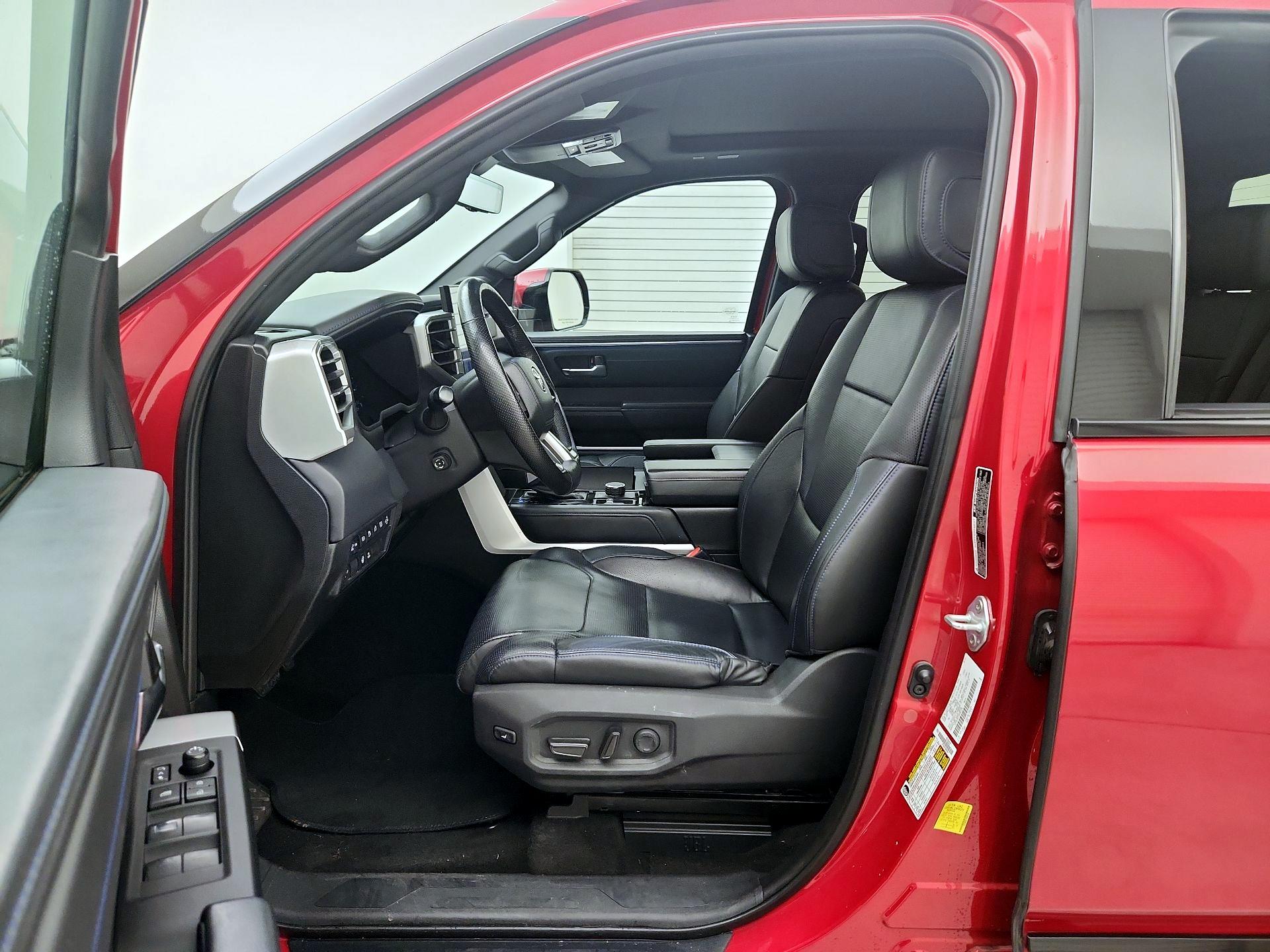 Thumbnail: 2022 Toyota Tundra - 11