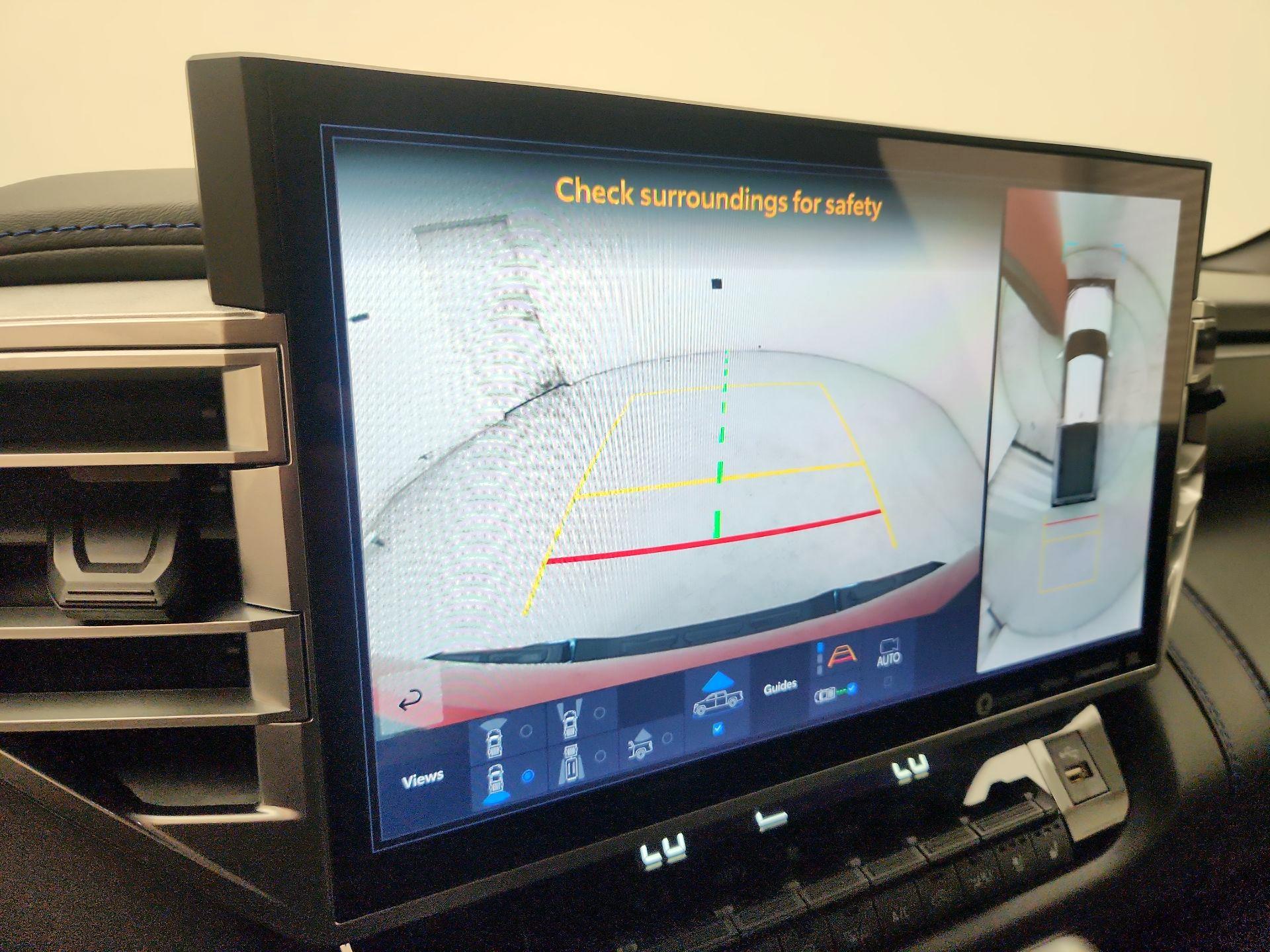 Thumbnail: 2022 Toyota Tundra - 14