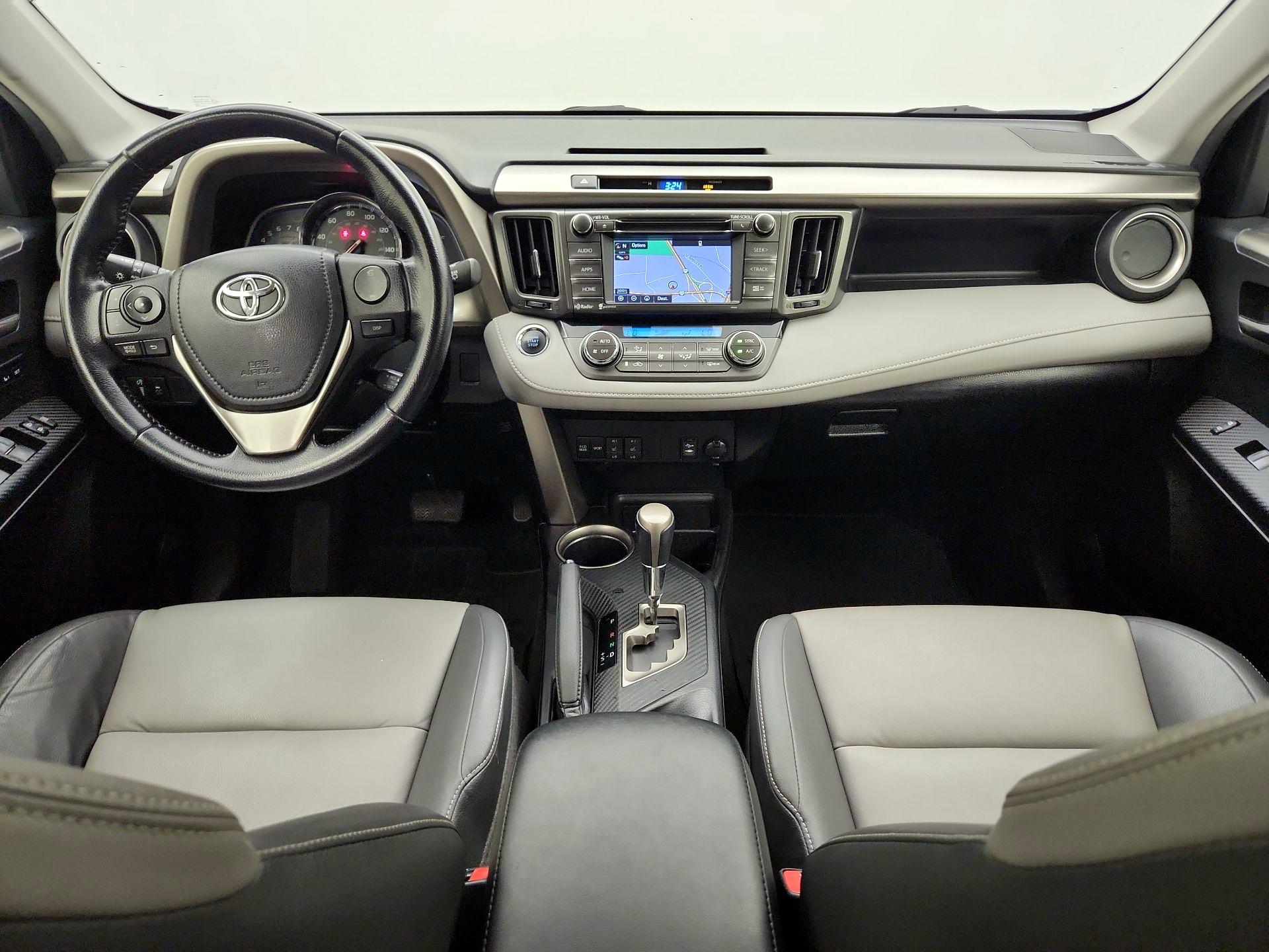 Thumbnail: 2015 Toyota RAV4 - 9