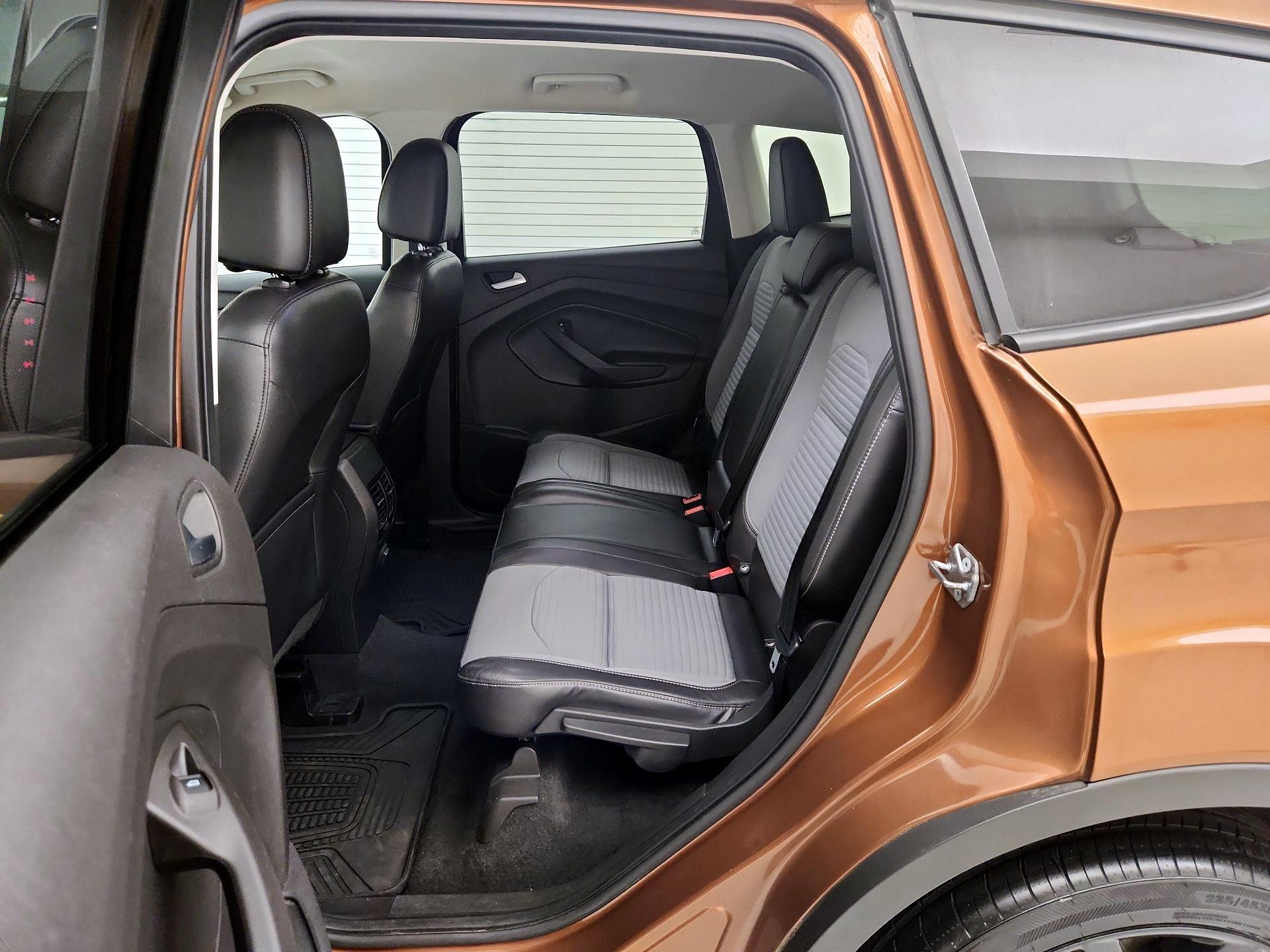 Thumbnail: 2017 Ford Escape - 19