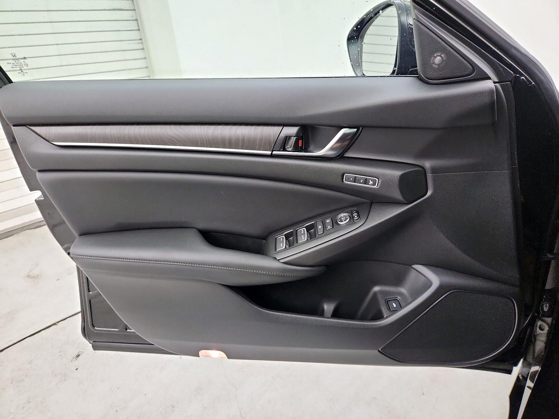 Thumbnail: 2021 Honda Accord - 12