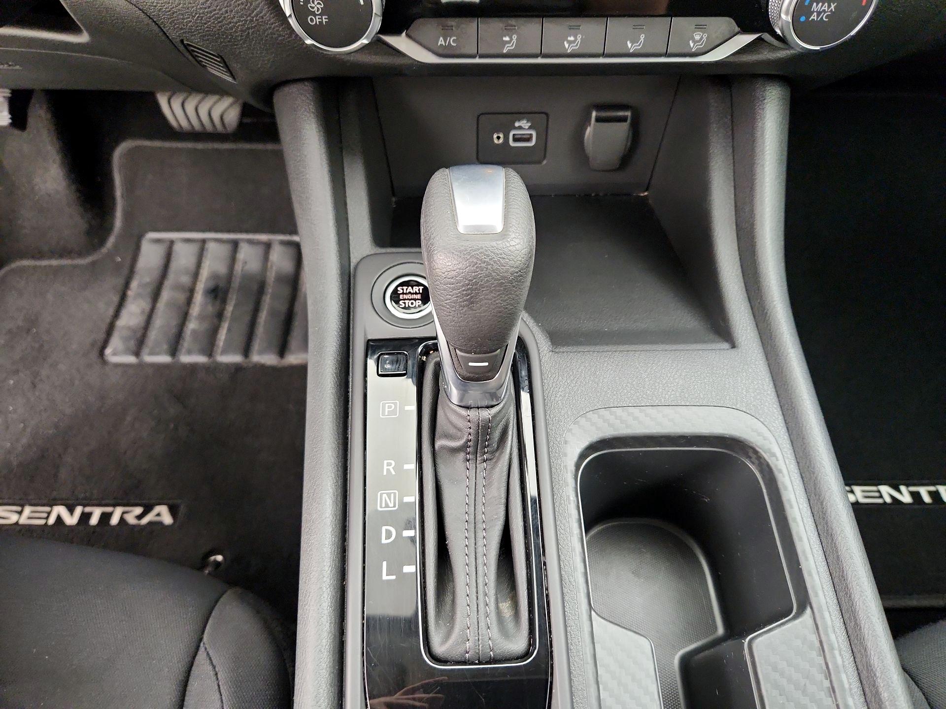 Thumbnail: 2023 Nissan Sentra - 17