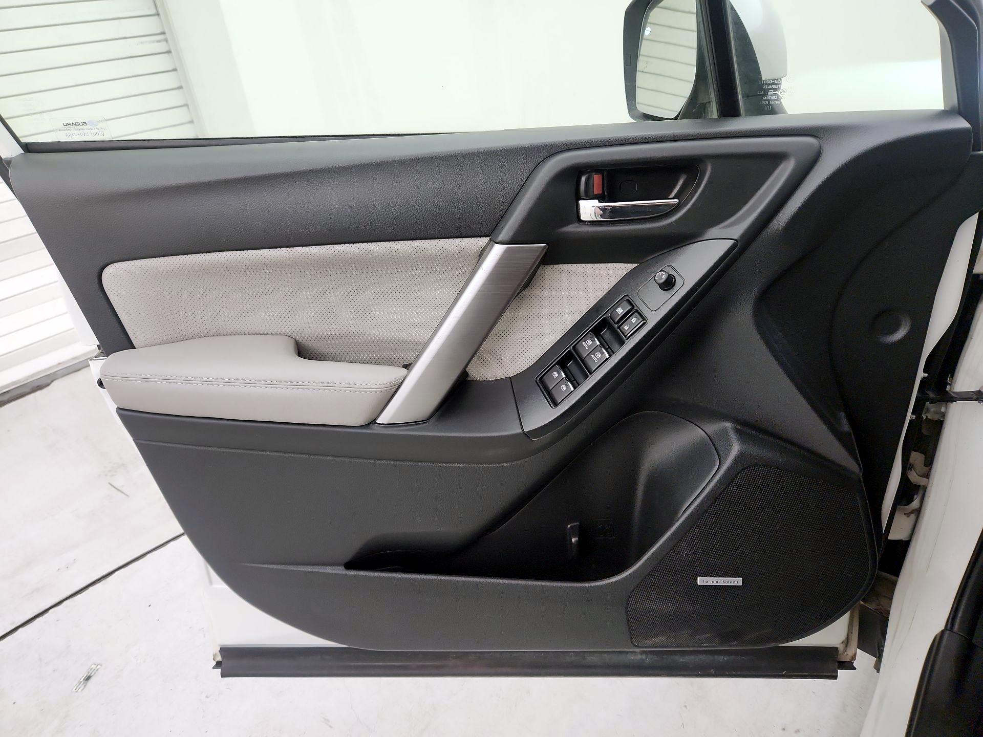 Thumbnail: 2017 Subaru Forester - 12