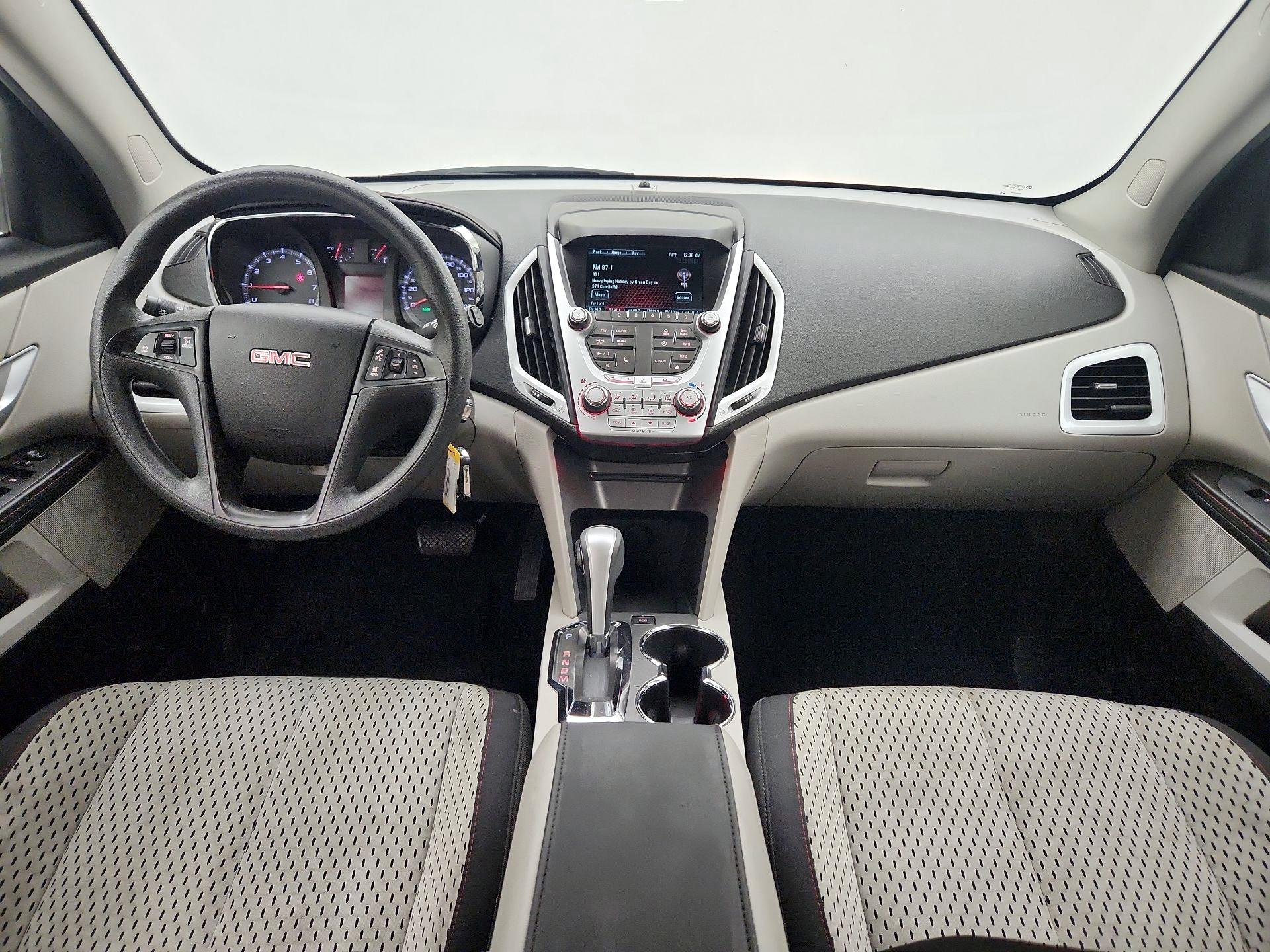 Thumbnail: 2015 GMC Terrain - 9