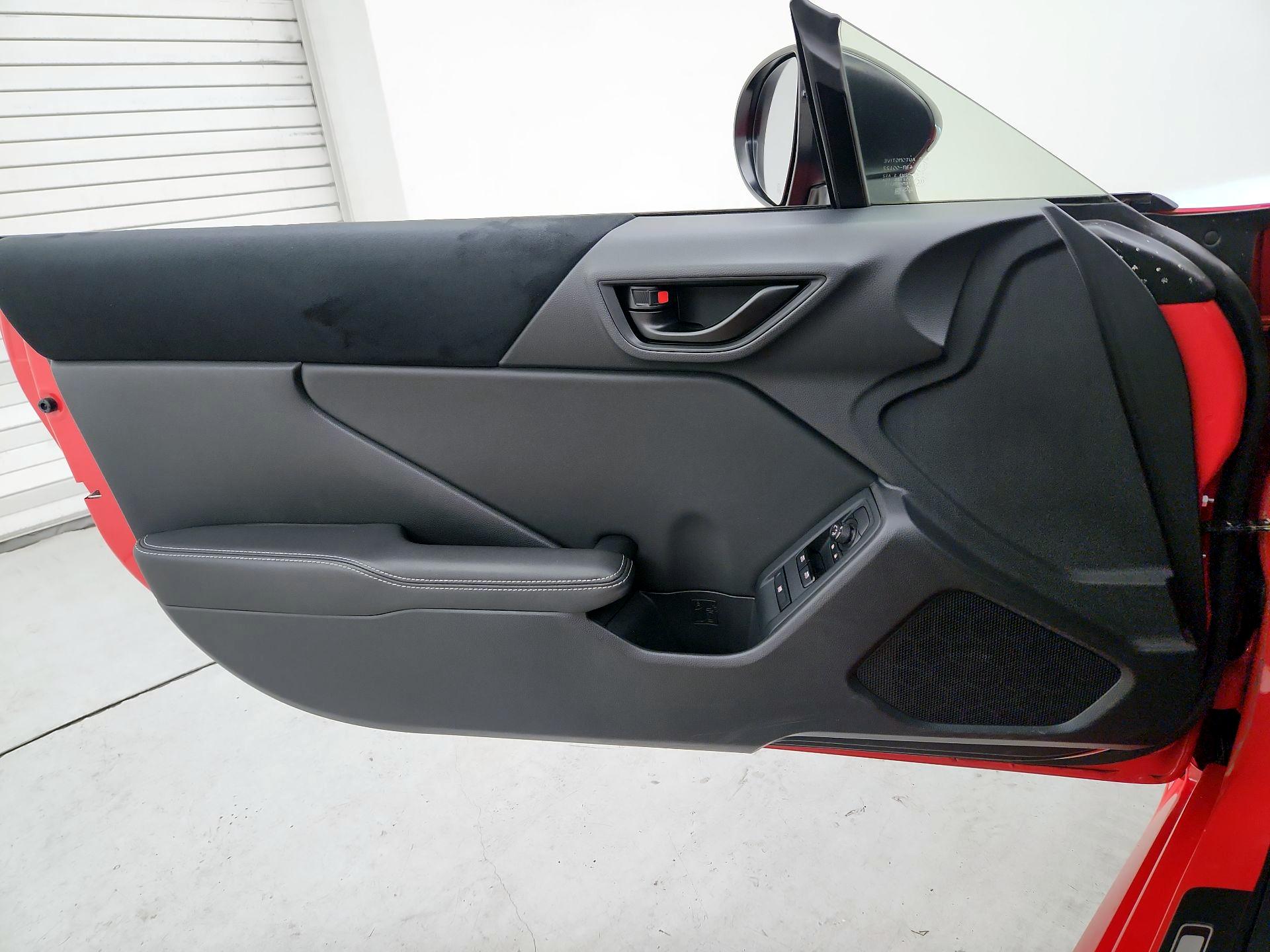 Thumbnail: 2022 Toyota GR86 - 12