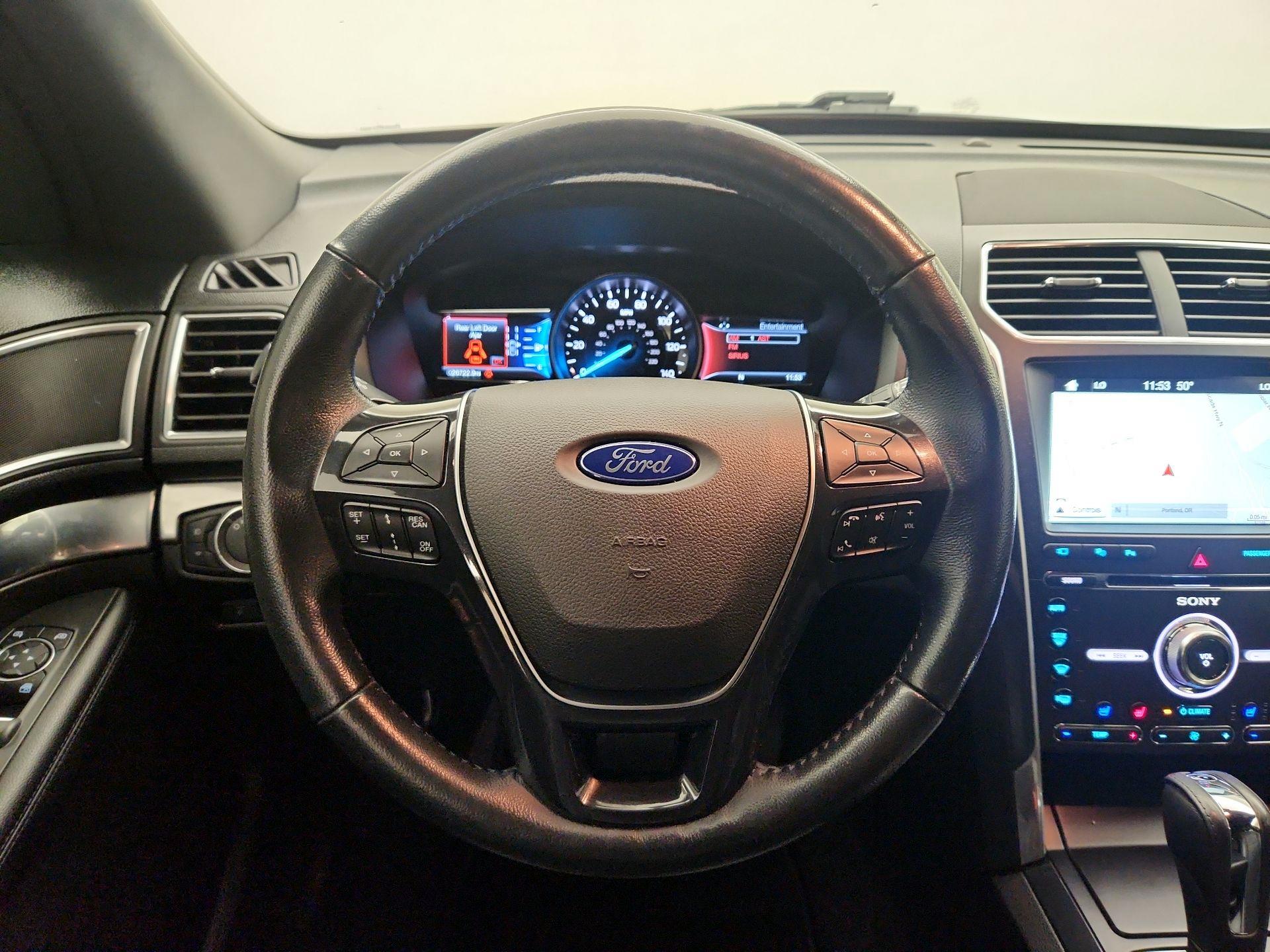 Thumbnail: 2017 Ford Explorer - 10