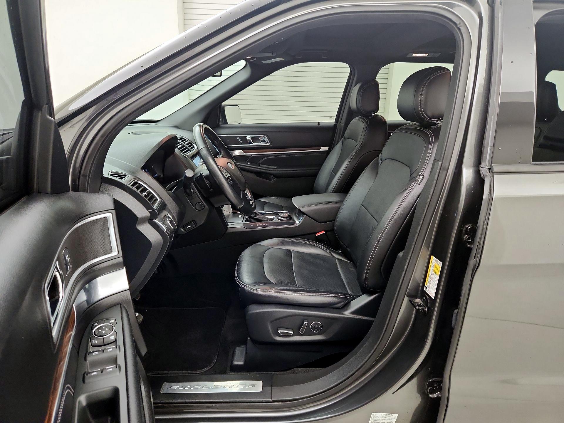 Thumbnail: 2017 Ford Explorer - 11