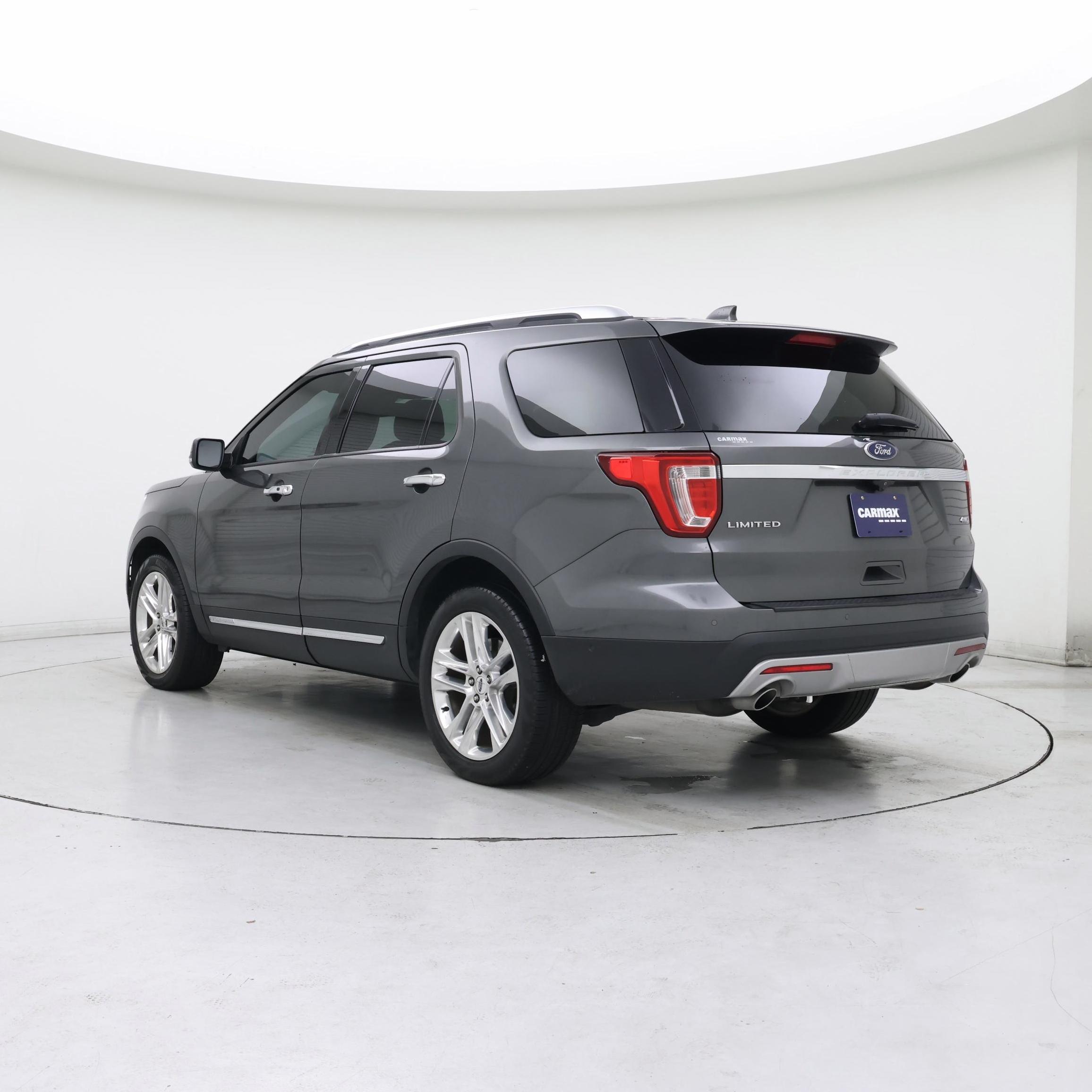 Thumbnail: 2017 Ford Explorer - 2