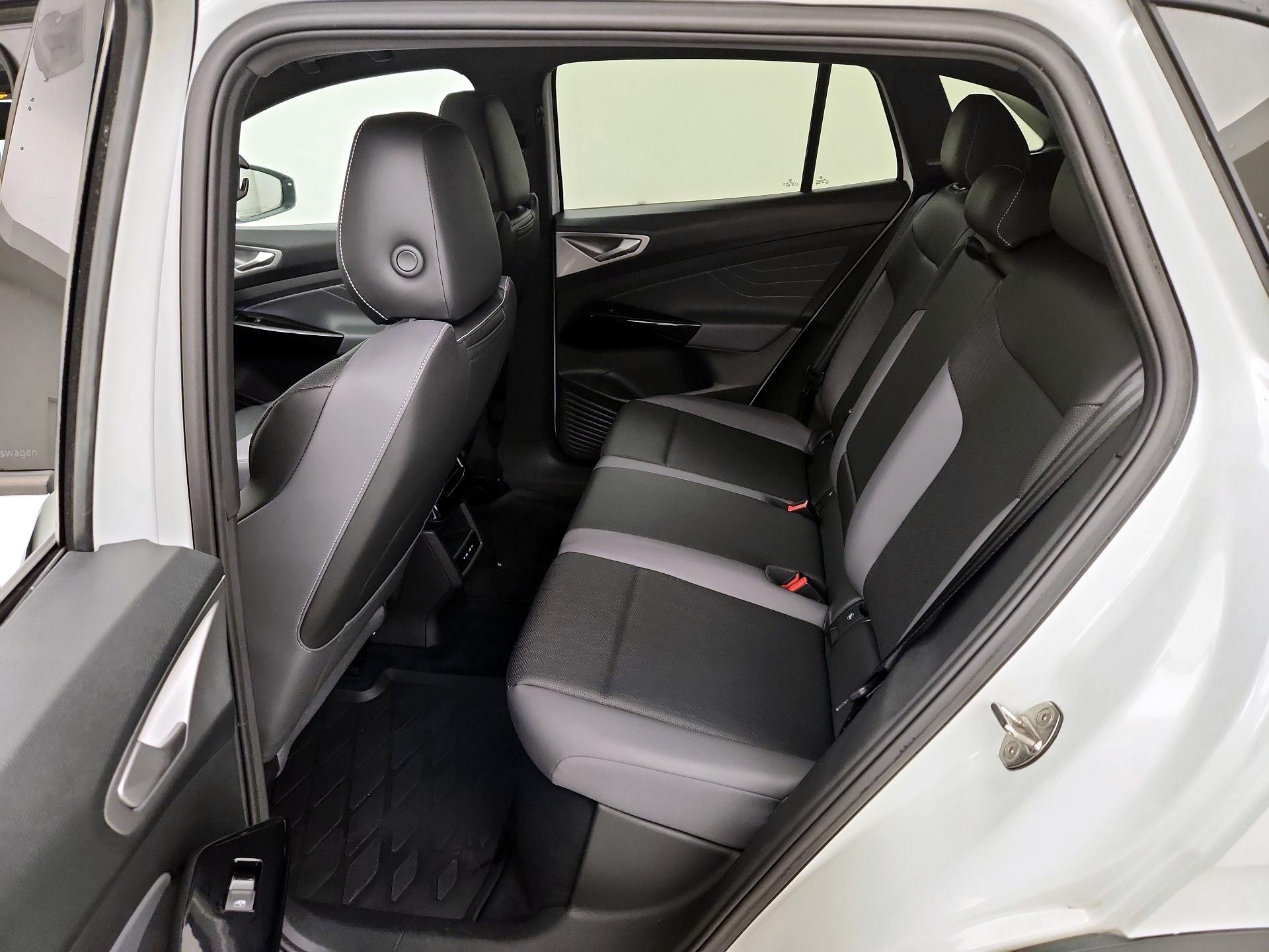 Thumbnail: 2023 Volkswagen ID.4 - 20