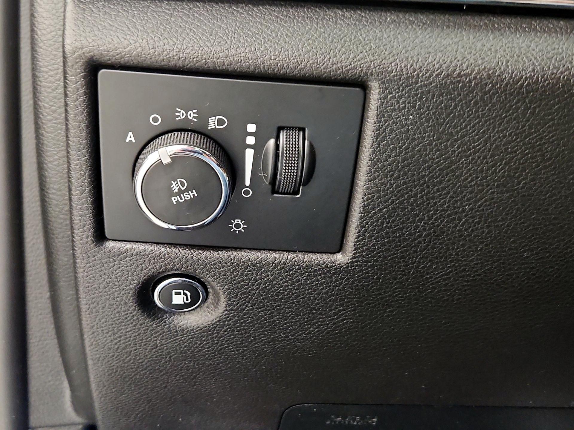Thumbnail: 2018 Jeep Grand Cherokee - 13