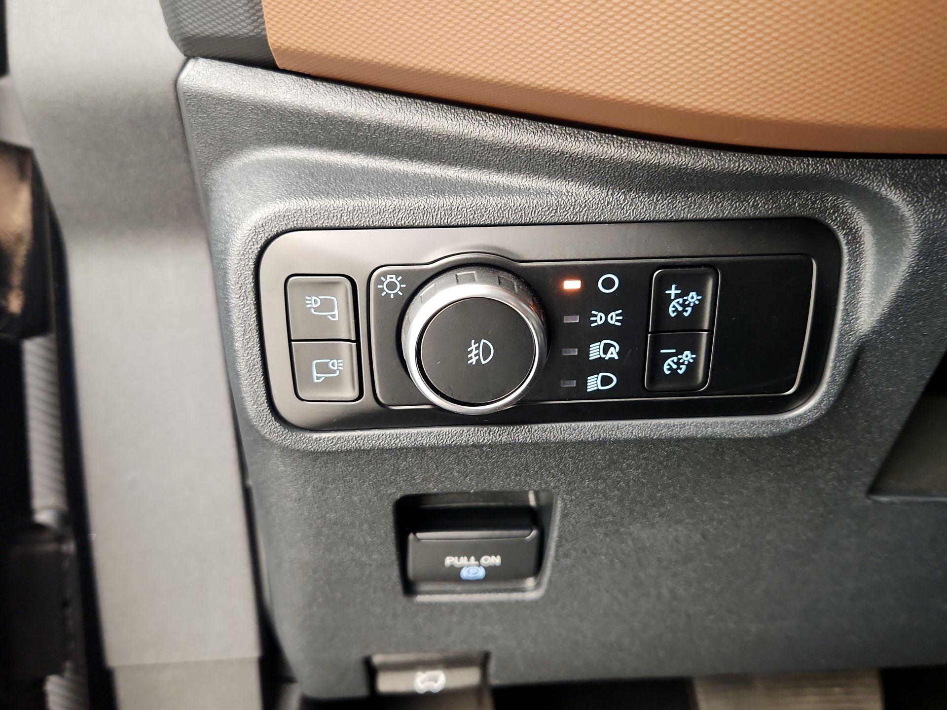 Thumbnail: 2024 Ford Bronco - 13