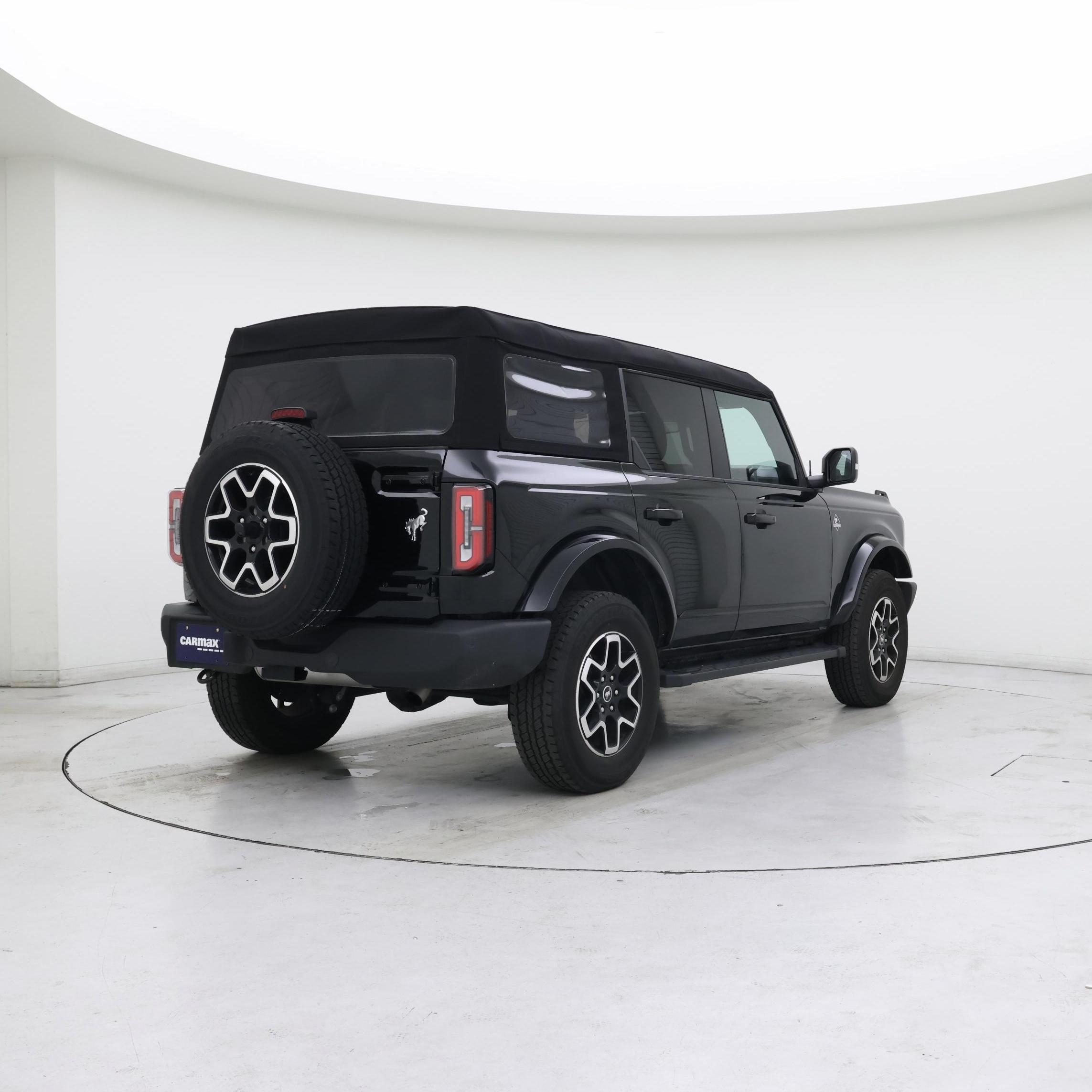 Thumbnail: 2024 Ford Bronco - 8