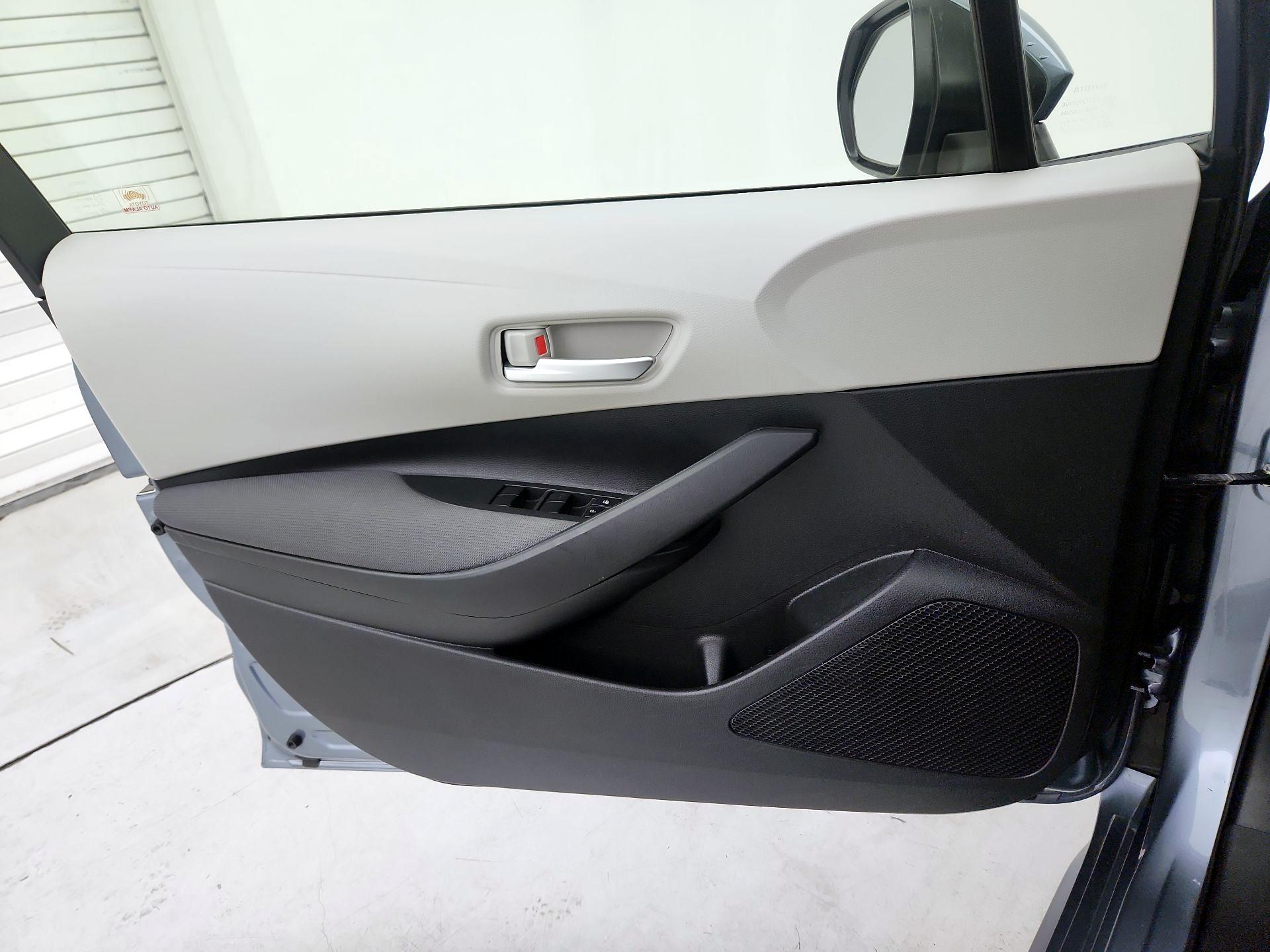 Thumbnail: 2020 Toyota Corolla - 12