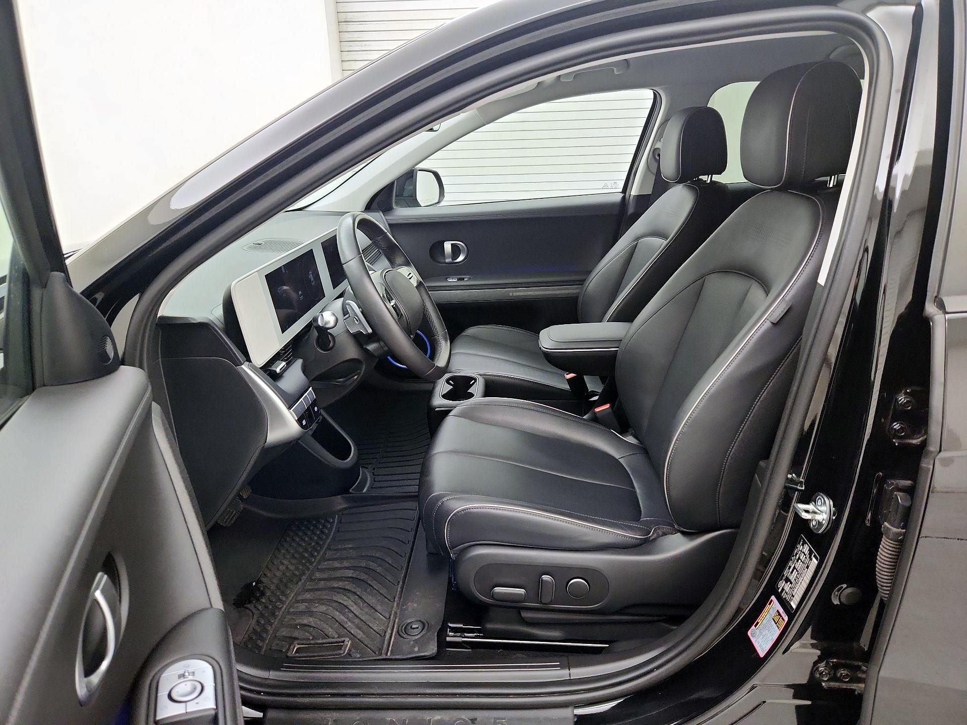 Thumbnail: 2023 Hyundai Ioniq 5 - 11