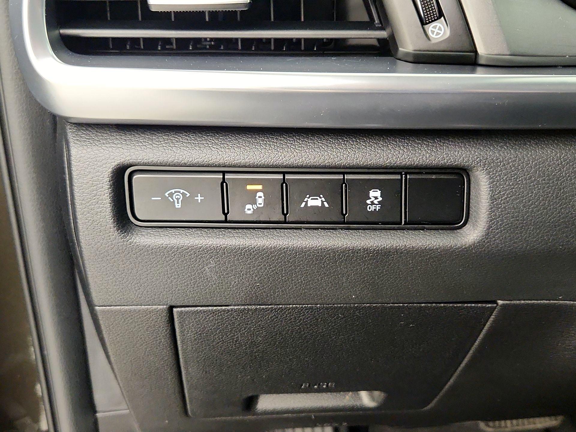 Thumbnail: 2022 Kia Telluride - 13