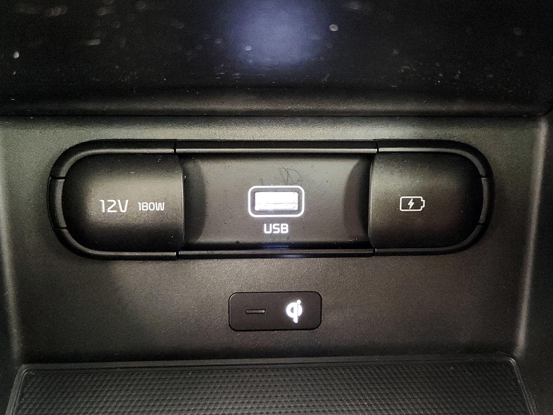 Thumbnail: 2022 Kia Telluride - 19