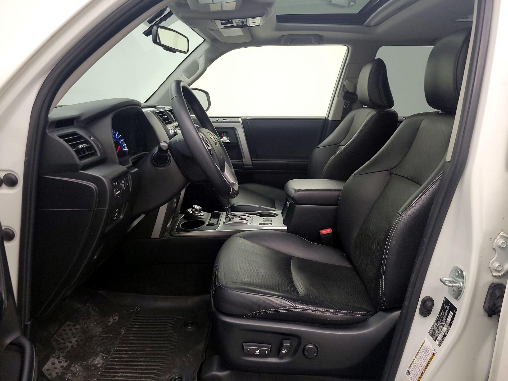 Thumbnail: 2018 Toyota 4Runner - 11