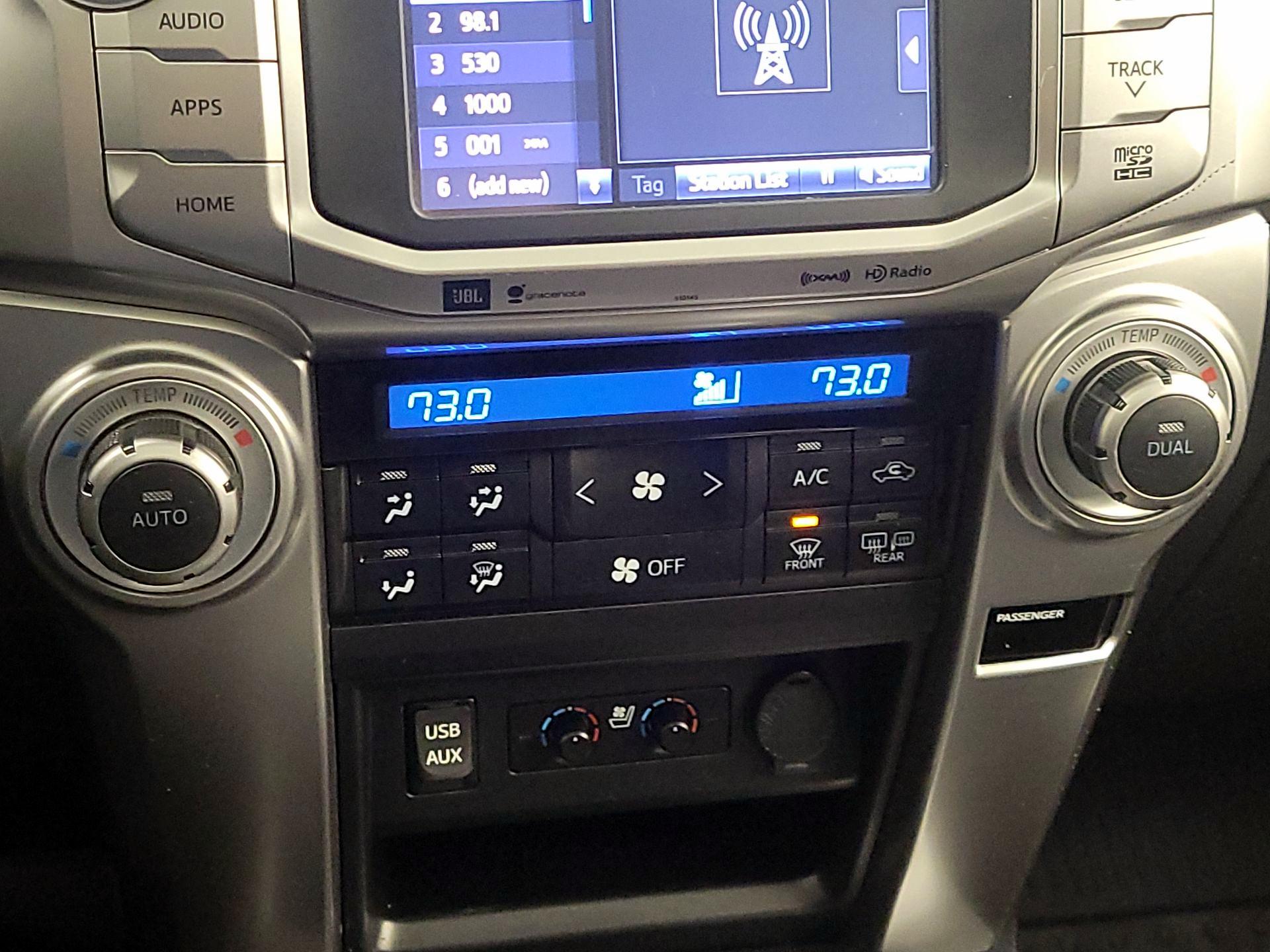 Thumbnail: 2018 Toyota 4Runner - 17