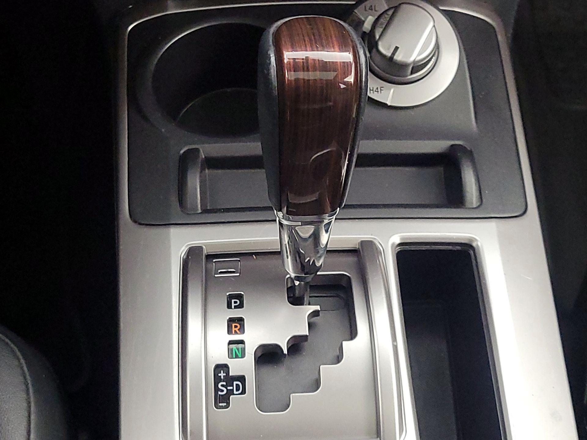 Thumbnail: 2018 Toyota 4Runner - 18