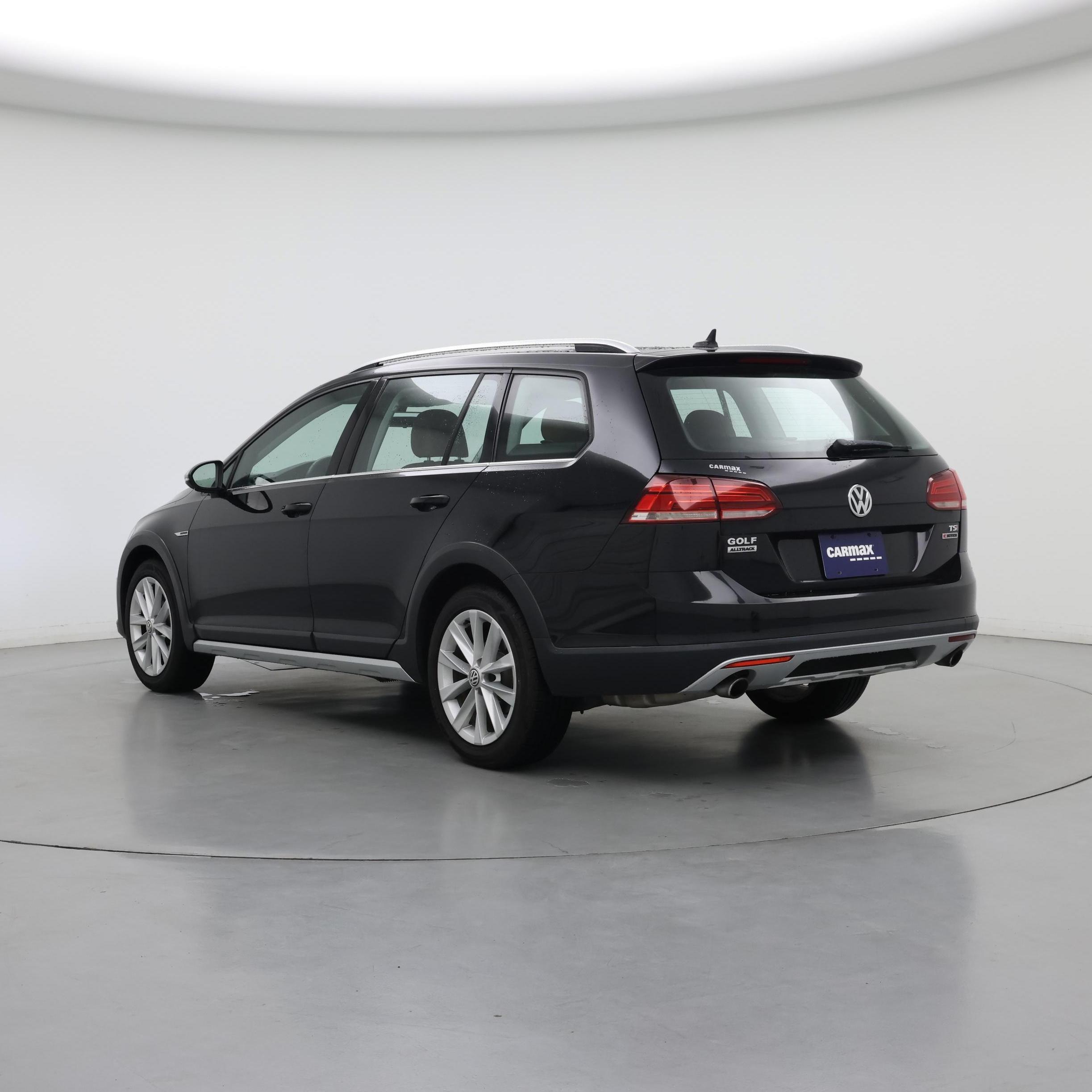 Thumbnail: 2018 Volkswagen Golf - 2