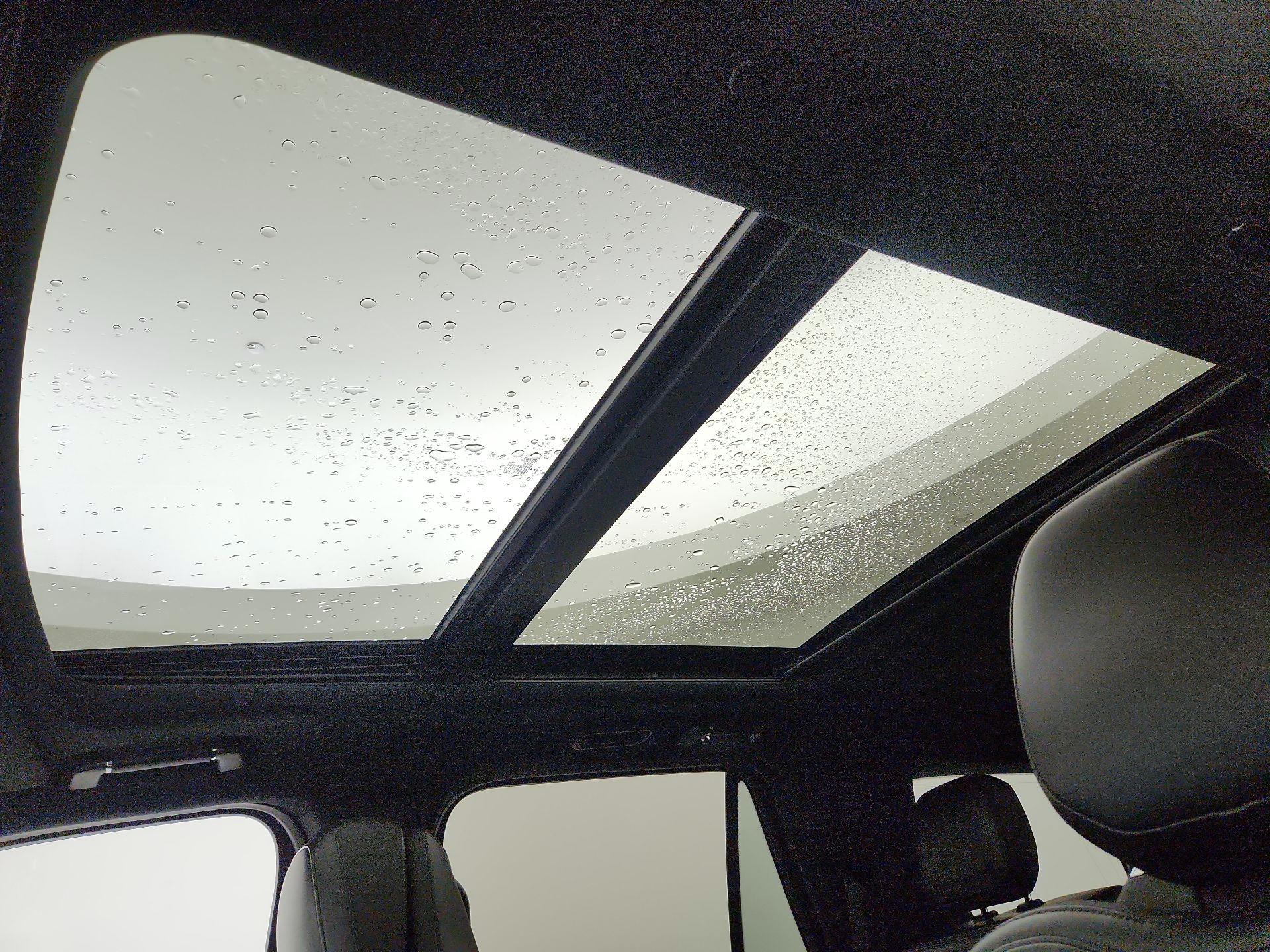 Thumbnail: 2021 Lincoln Navigator - 20