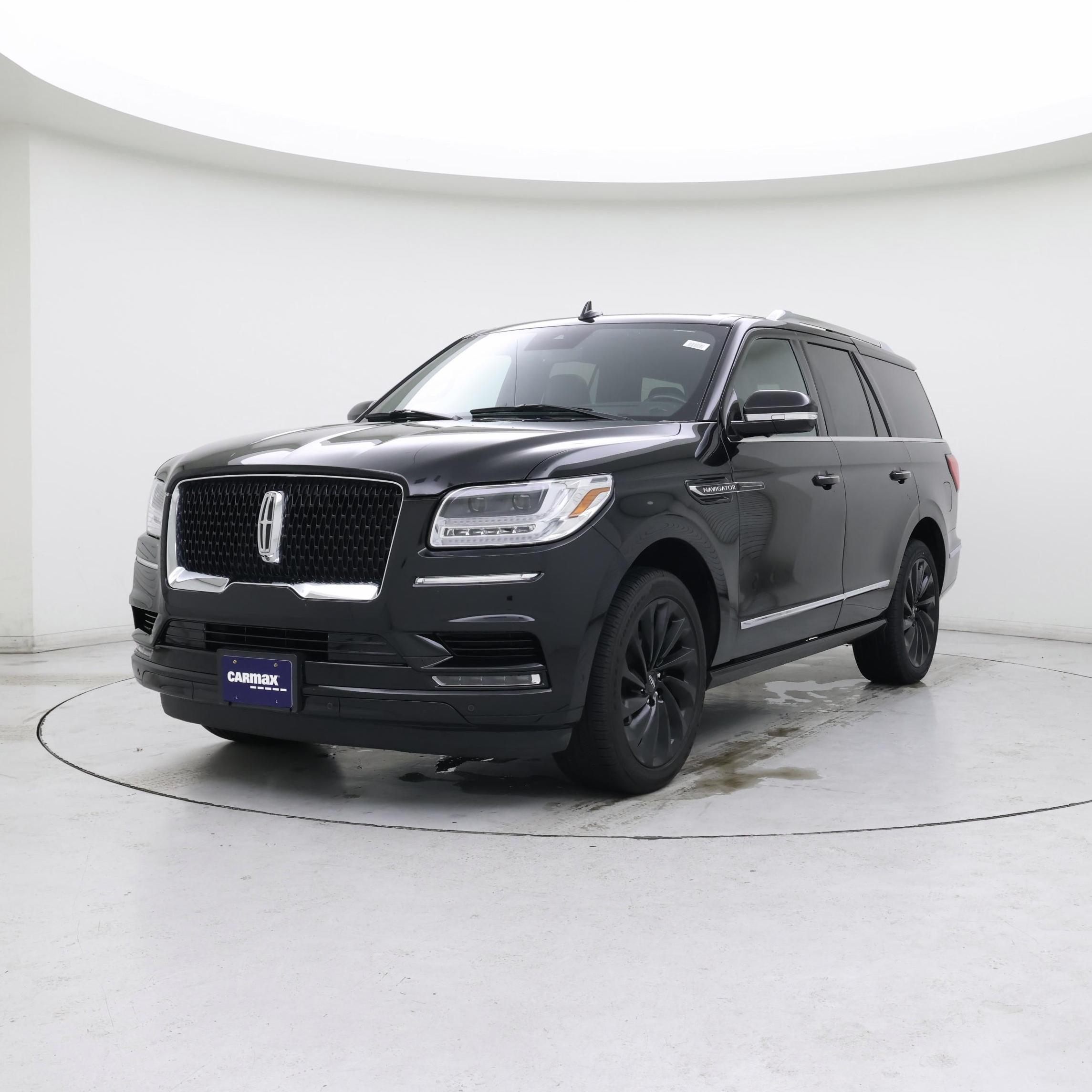 Thumbnail: 2021 Lincoln Navigator - 4