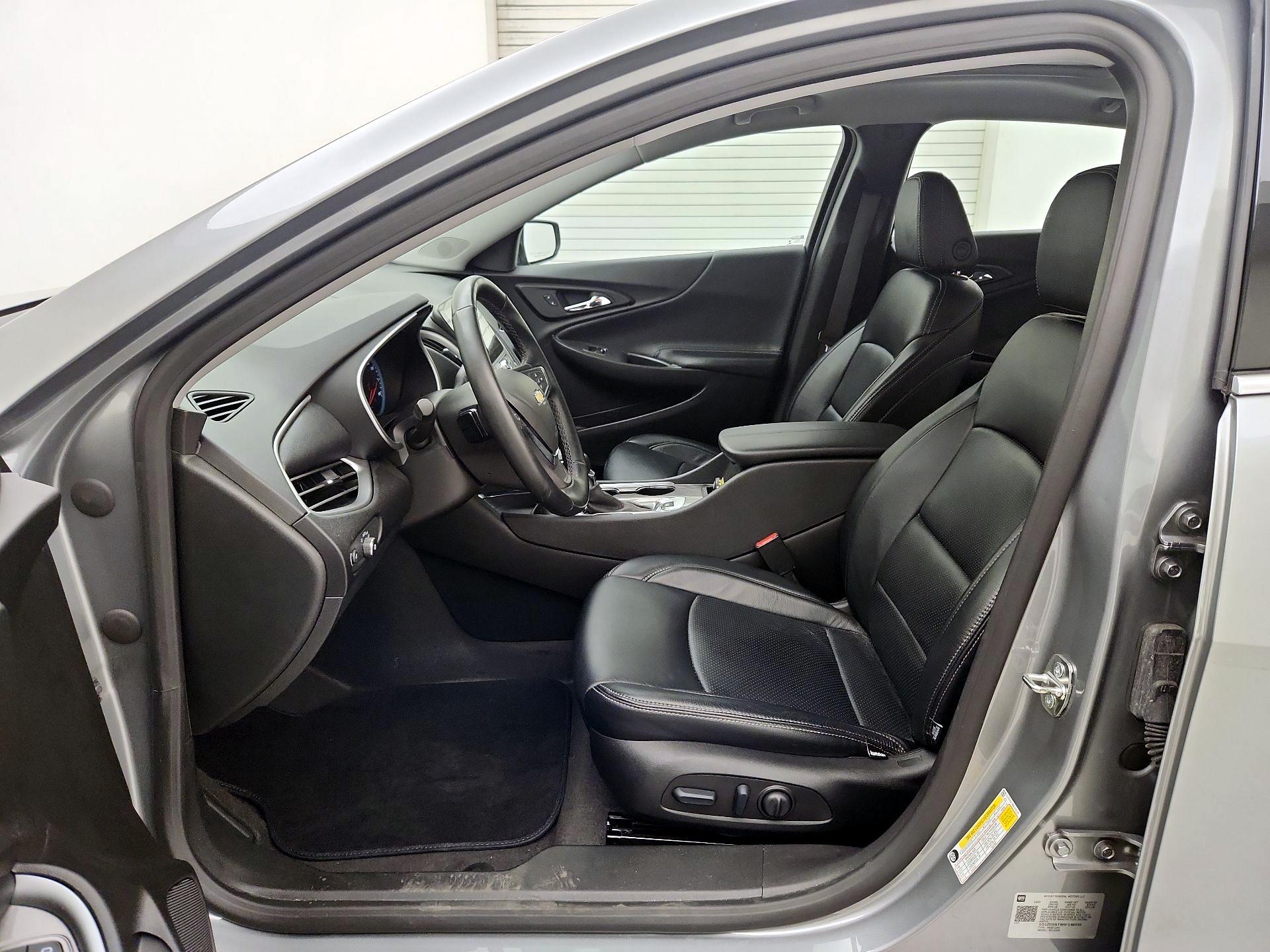 Thumbnail: 2024 Chevrolet Malibu - 11