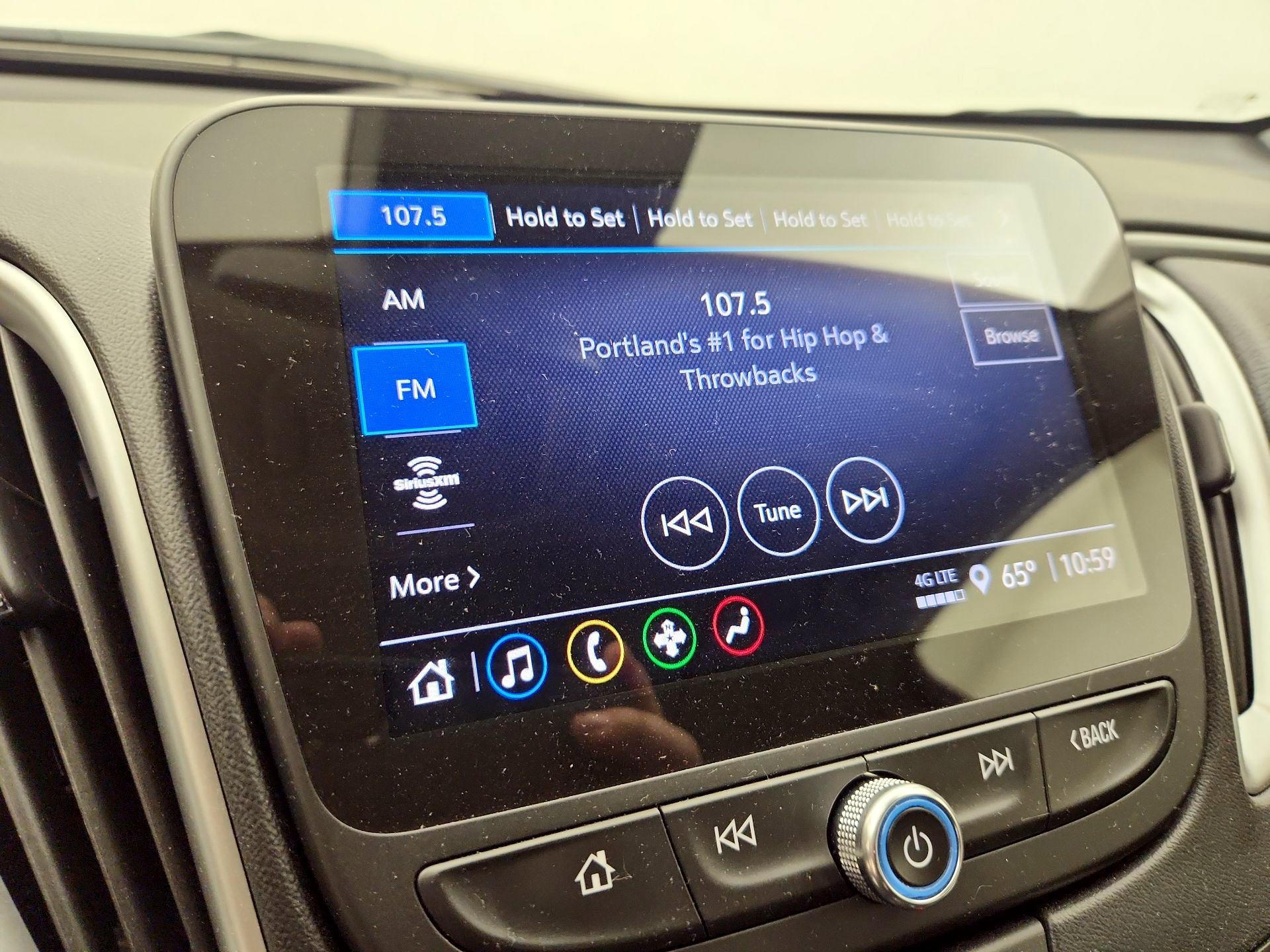 Thumbnail: 2024 Chevrolet Malibu - 15