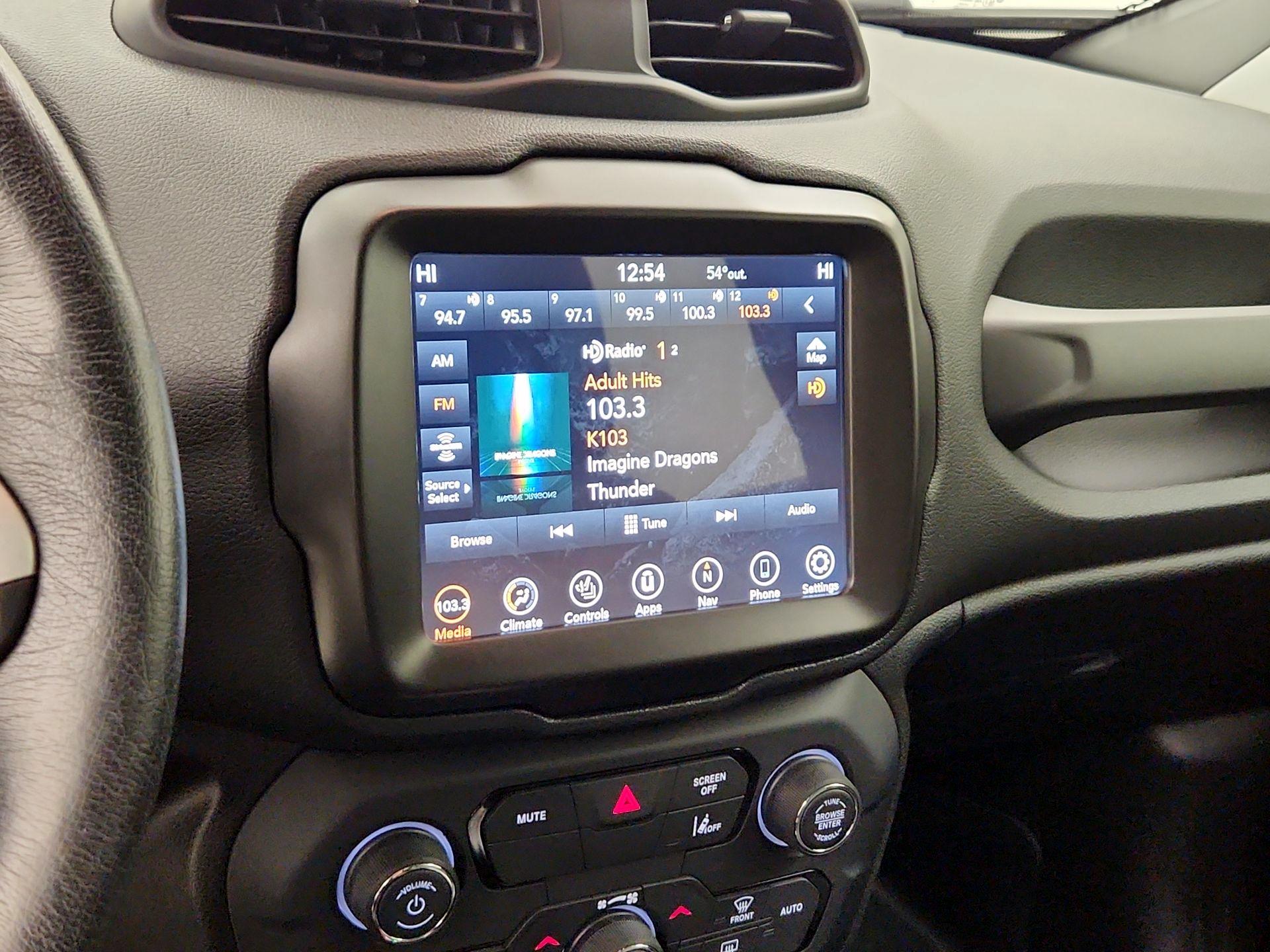 Thumbnail: 2021 Jeep Renegade - 16