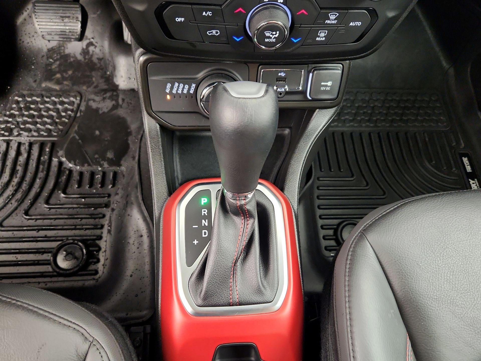 Thumbnail: 2021 Jeep Renegade - 18