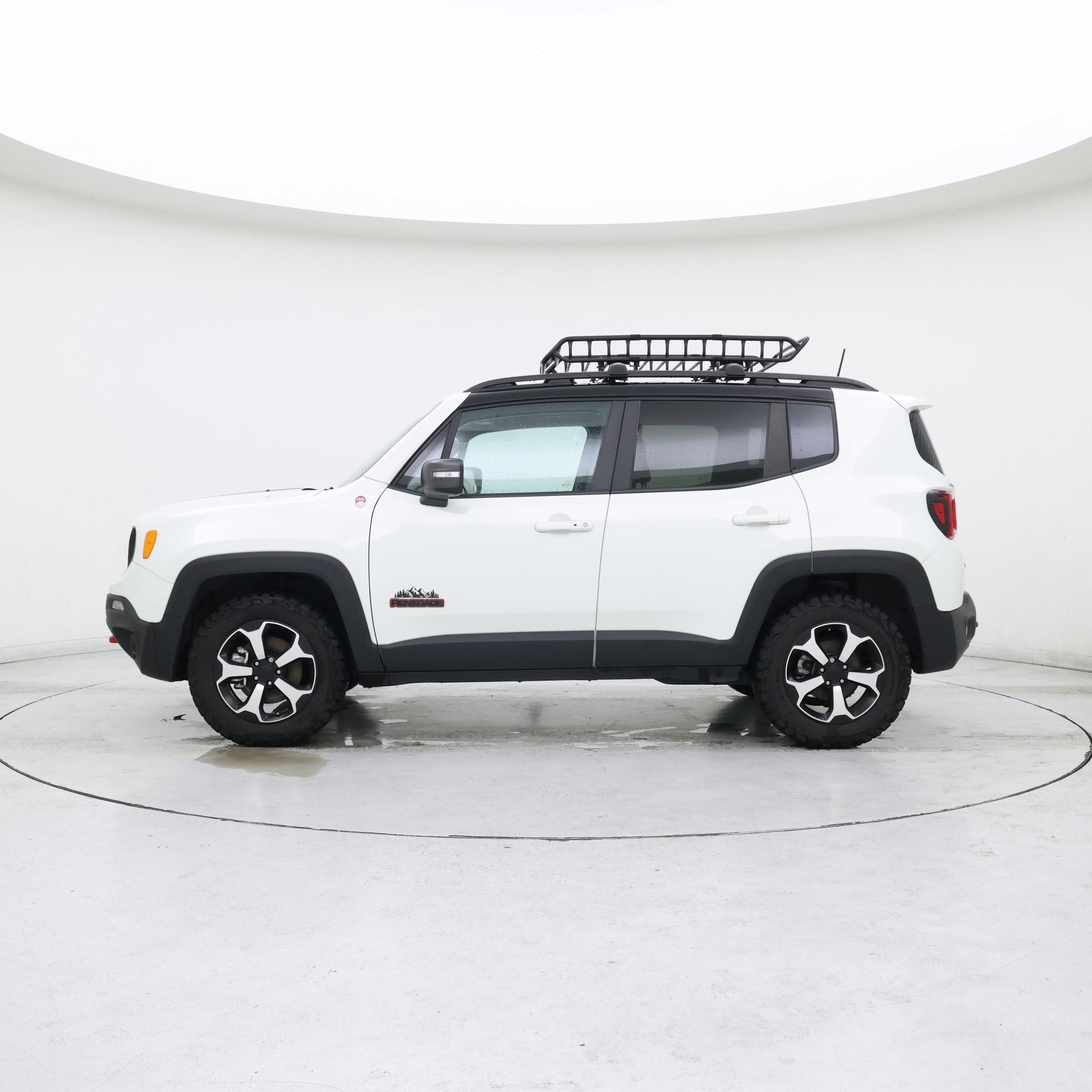 Thumbnail: 2021 Jeep Renegade - 3