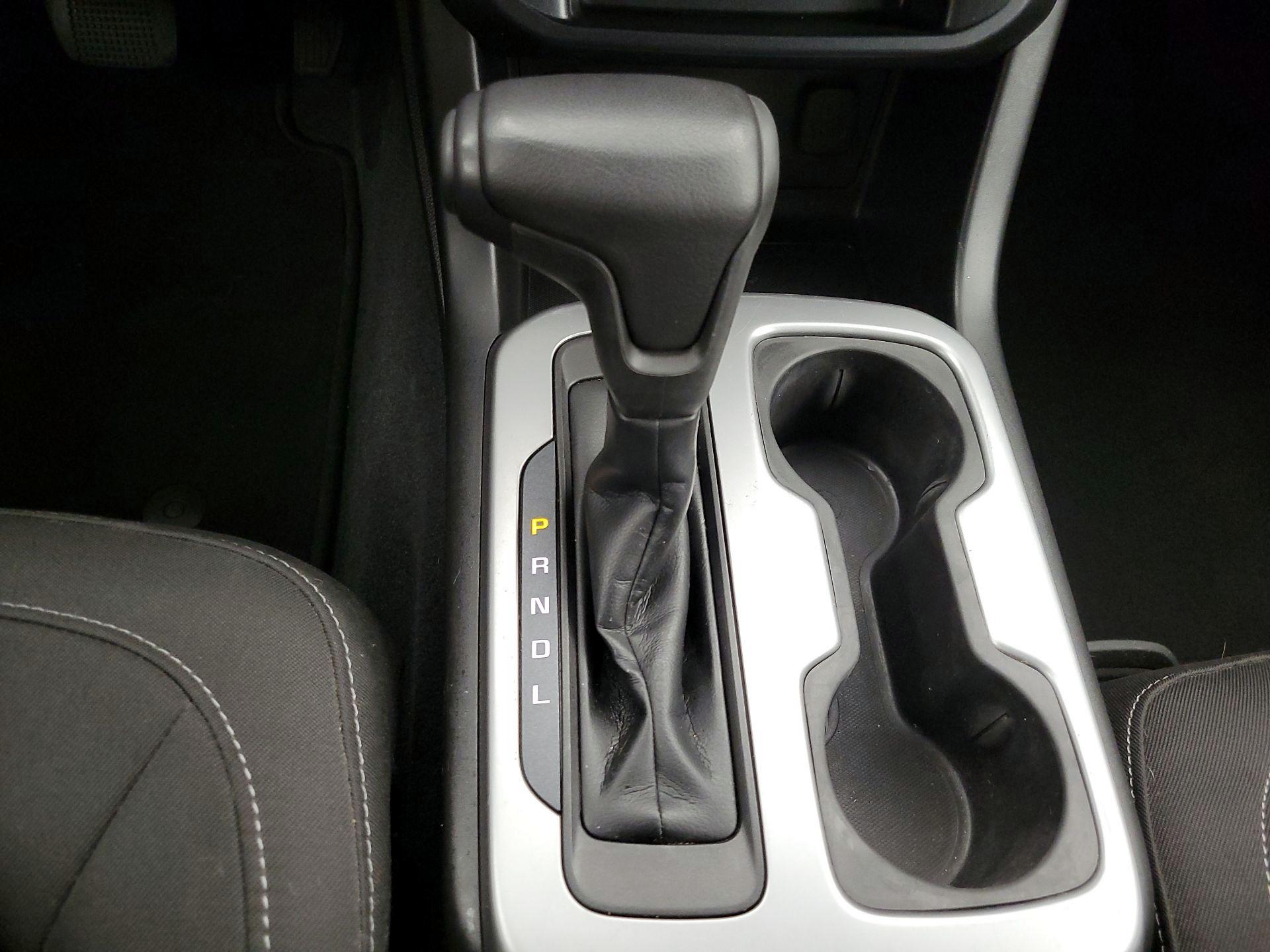 Thumbnail: 2019 Chevrolet Colorado - 18