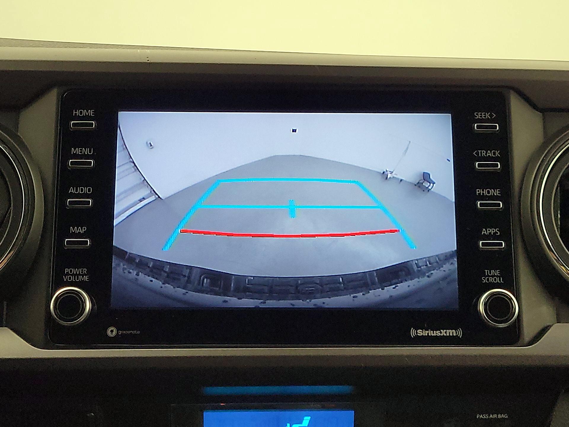 Thumbnail: 2021 Toyota Tacoma - 15