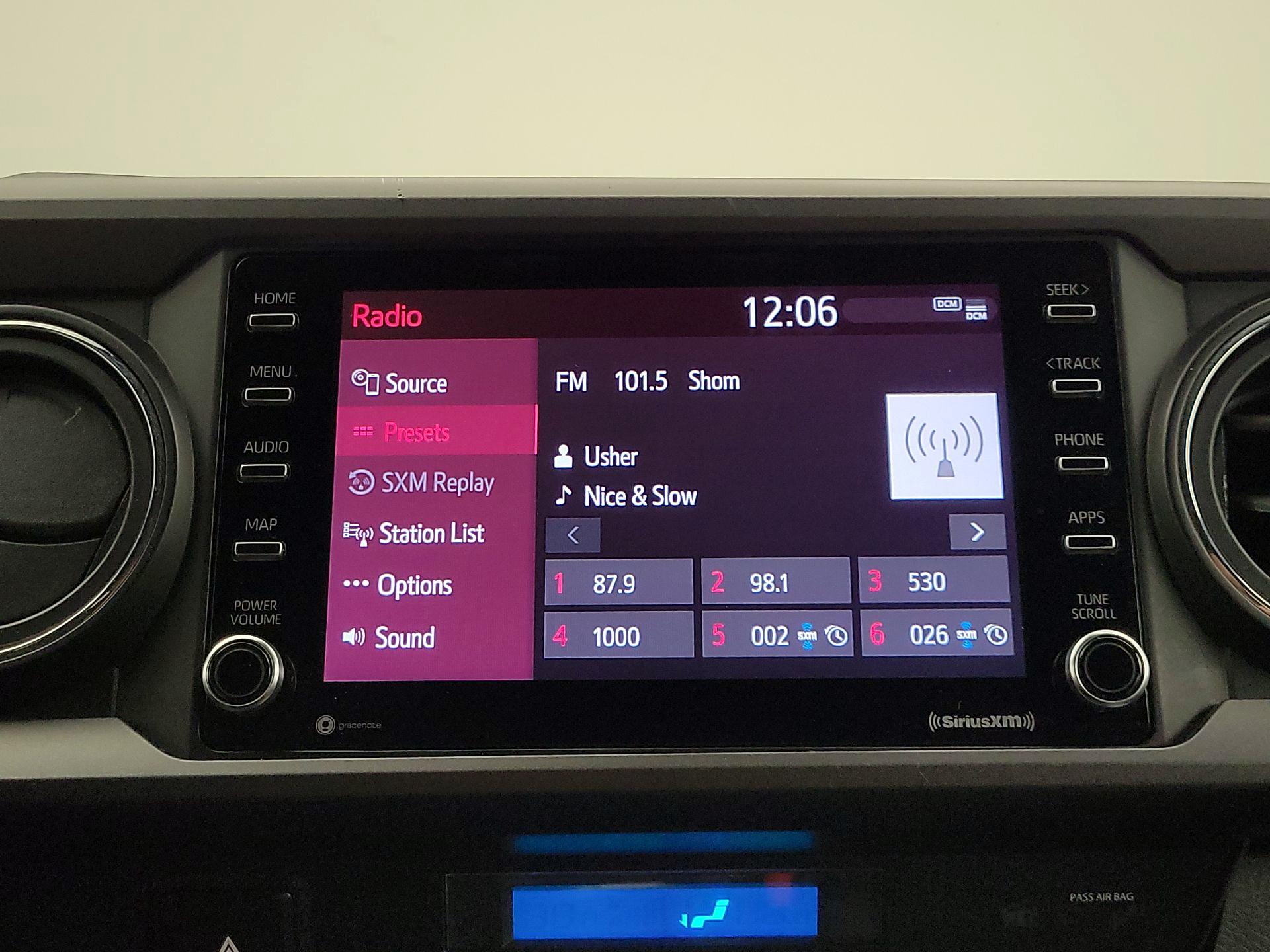 Thumbnail: 2021 Toyota Tacoma - 16