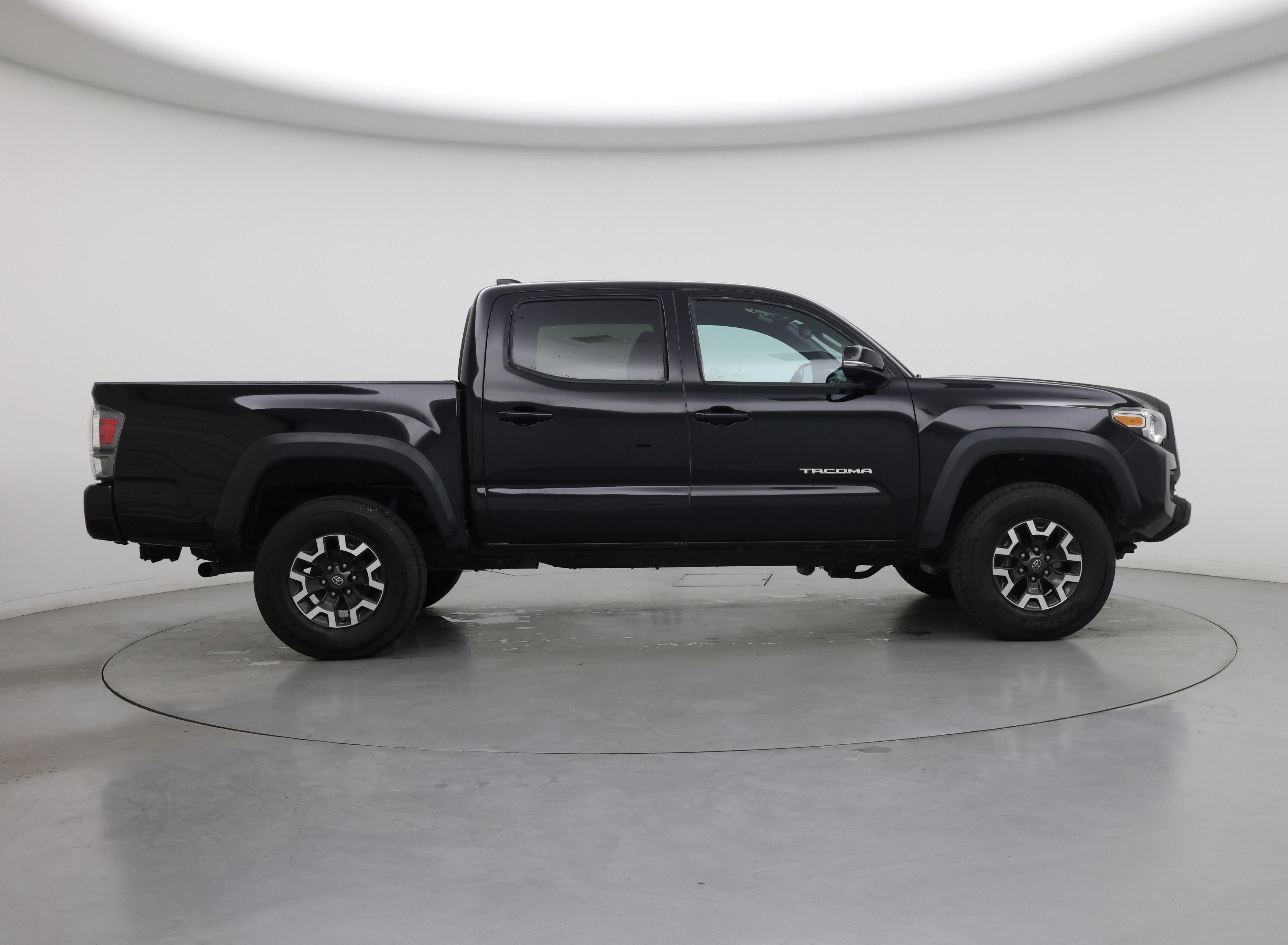 Thumbnail: 2021 Toyota Tacoma - 7