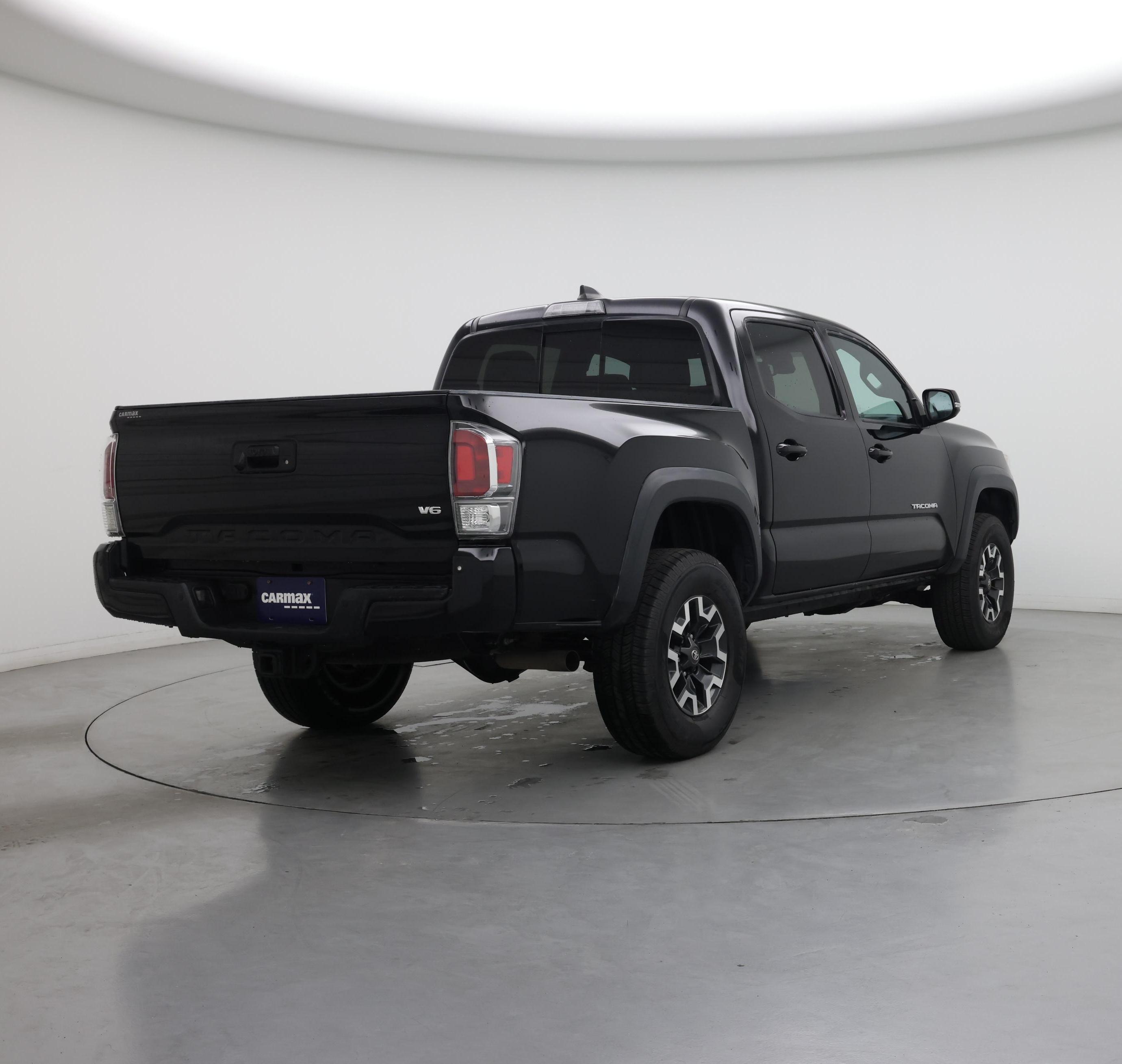 Thumbnail: 2021 Toyota Tacoma - 8